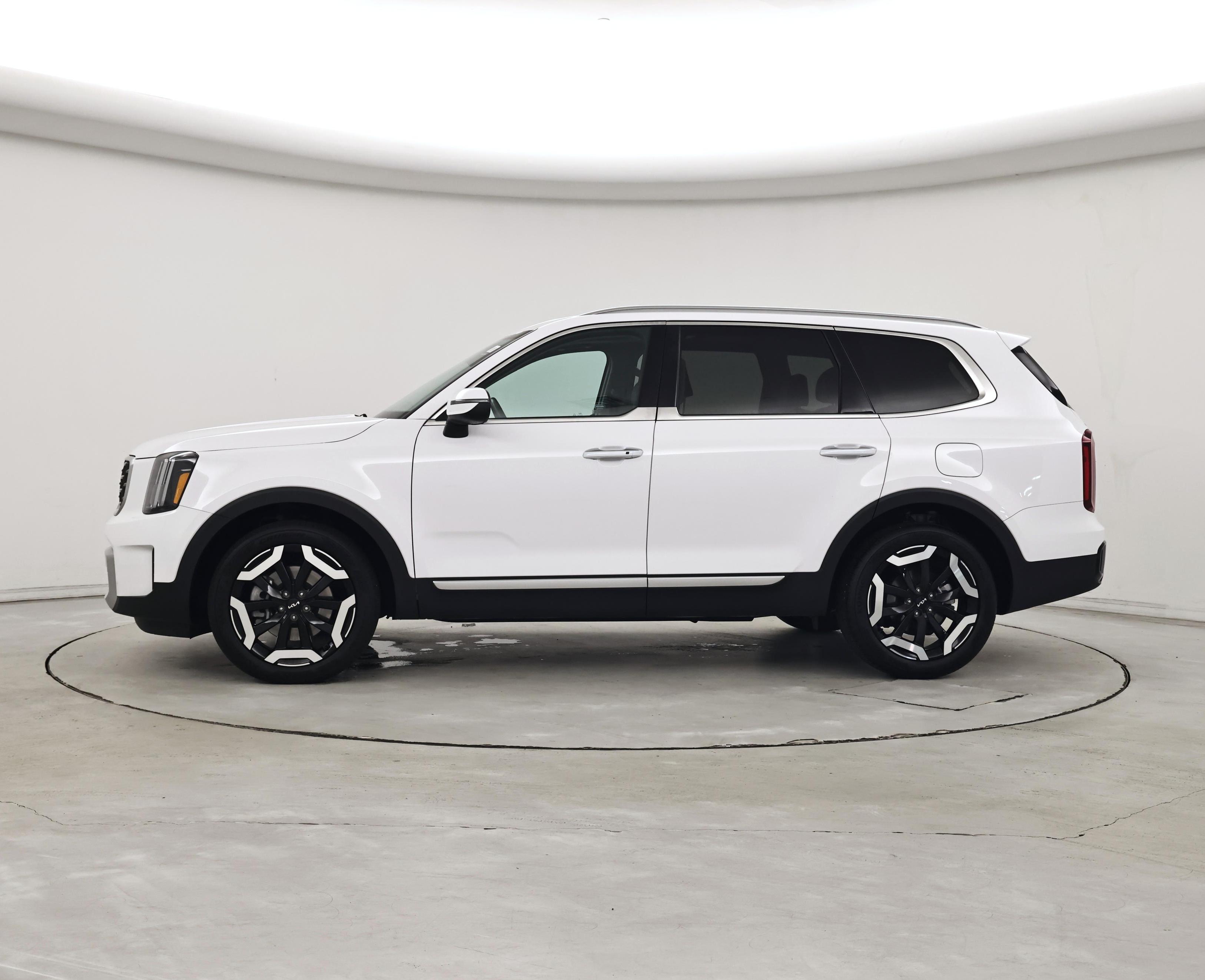 Thumbnail: 2025 Kia Telluride - 3