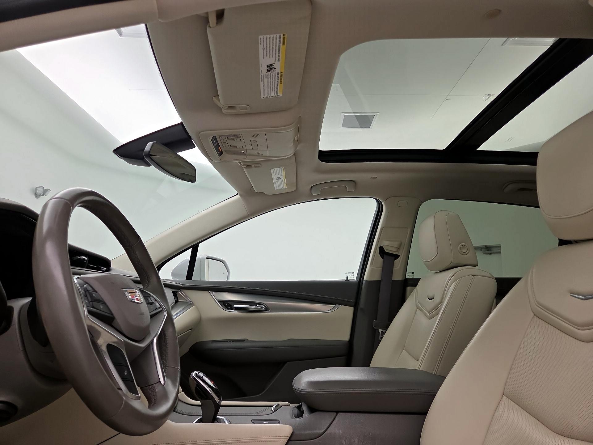 Thumbnail: 2018 Cadillac XT5 - 19