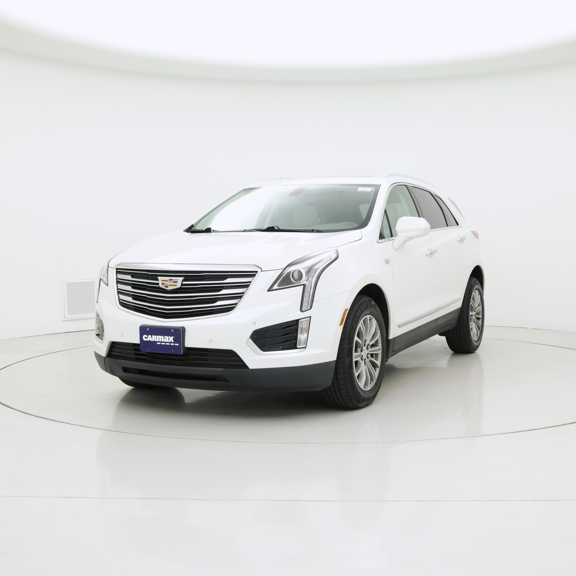 Thumbnail: 2018 Cadillac XT5 - 4