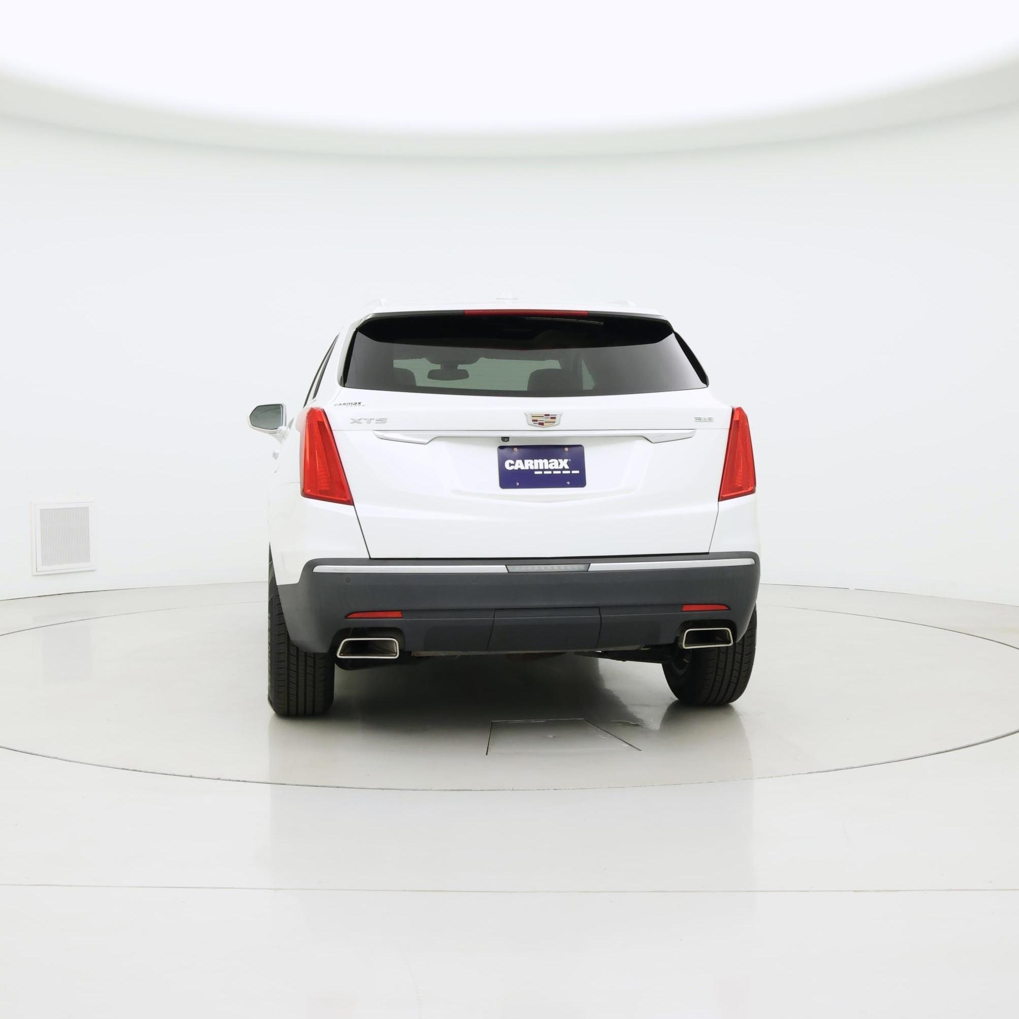 Thumbnail: 2018 Cadillac XT5 - 6
