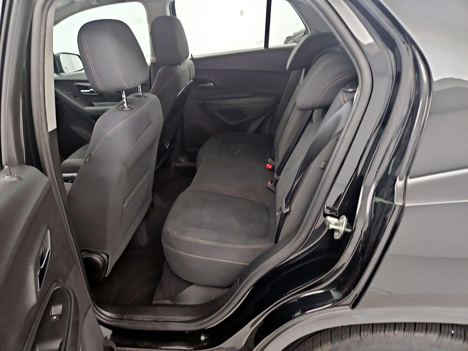 2019 Chevrolet Trax LS - Photo 20