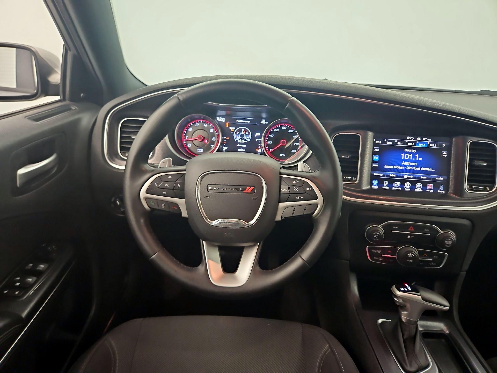 Thumbnail: 2016 Dodge Charger - 10
