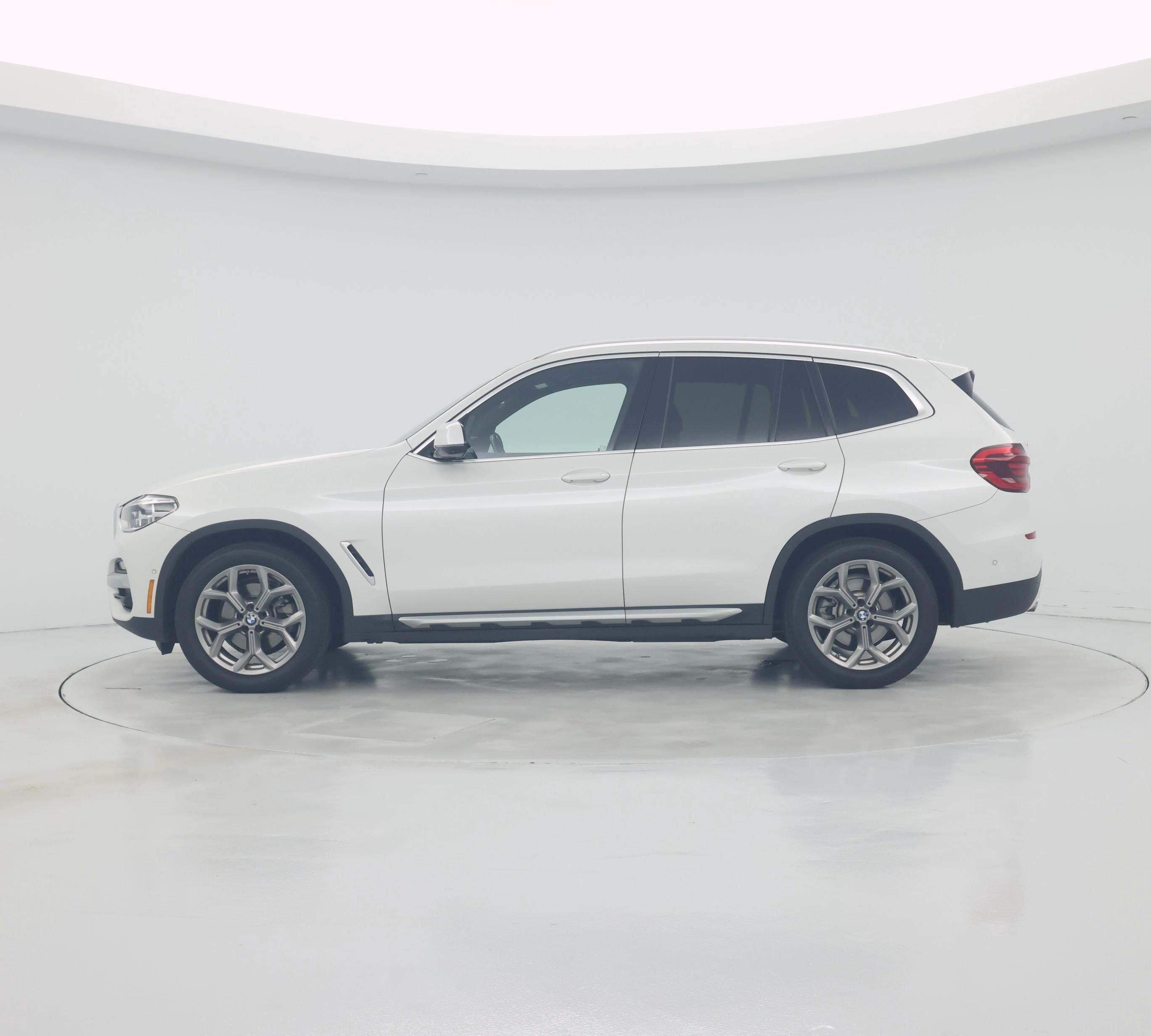 Thumbnail: 2021 BMW X3 - 3