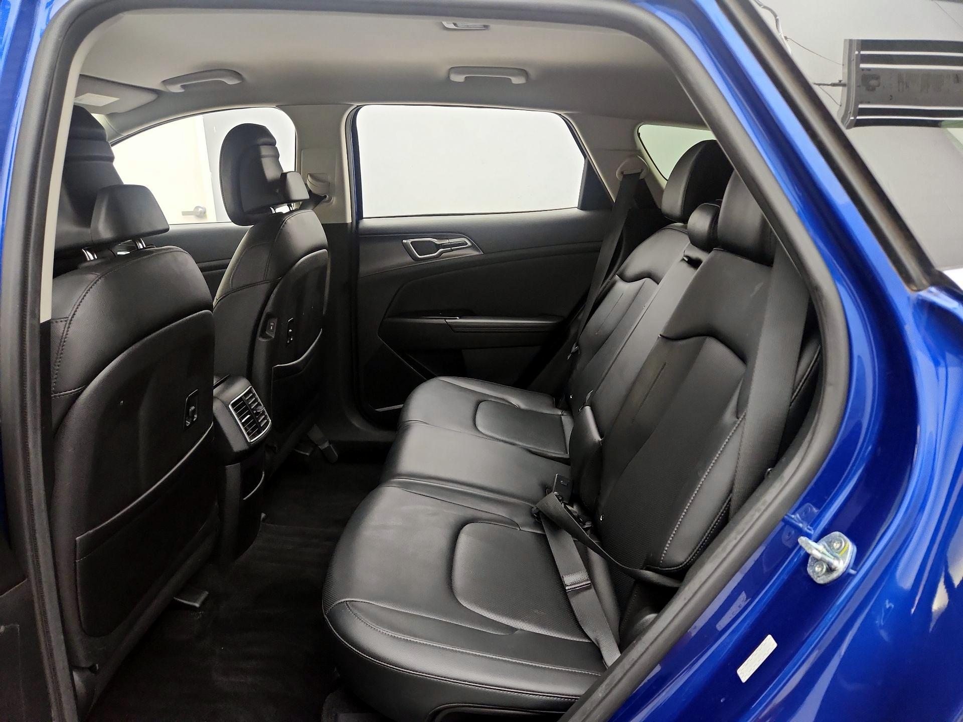 Thumbnail: 2023 Kia Sportage - 20