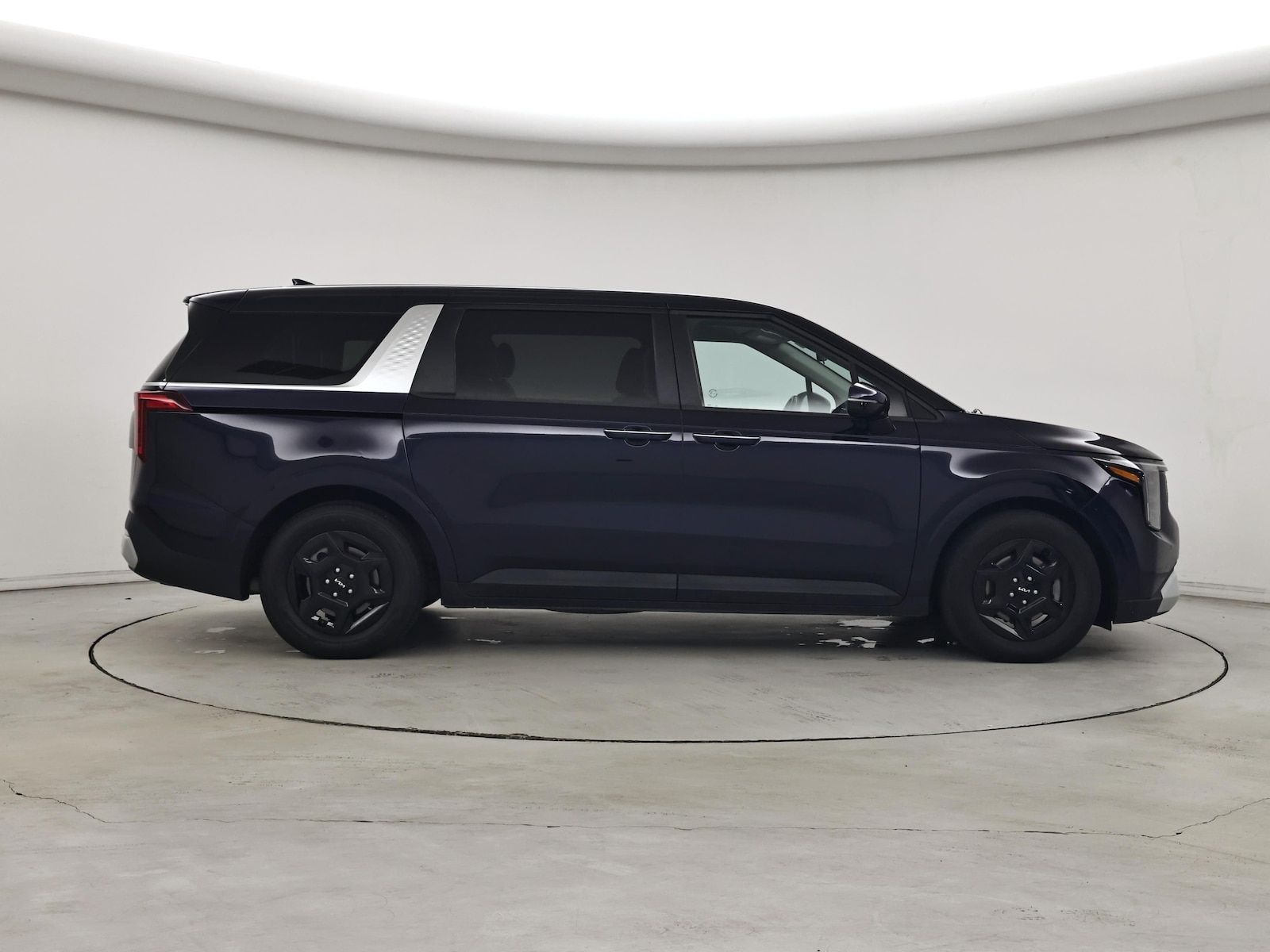 2025 Kia Carnival LXS - Photo 8