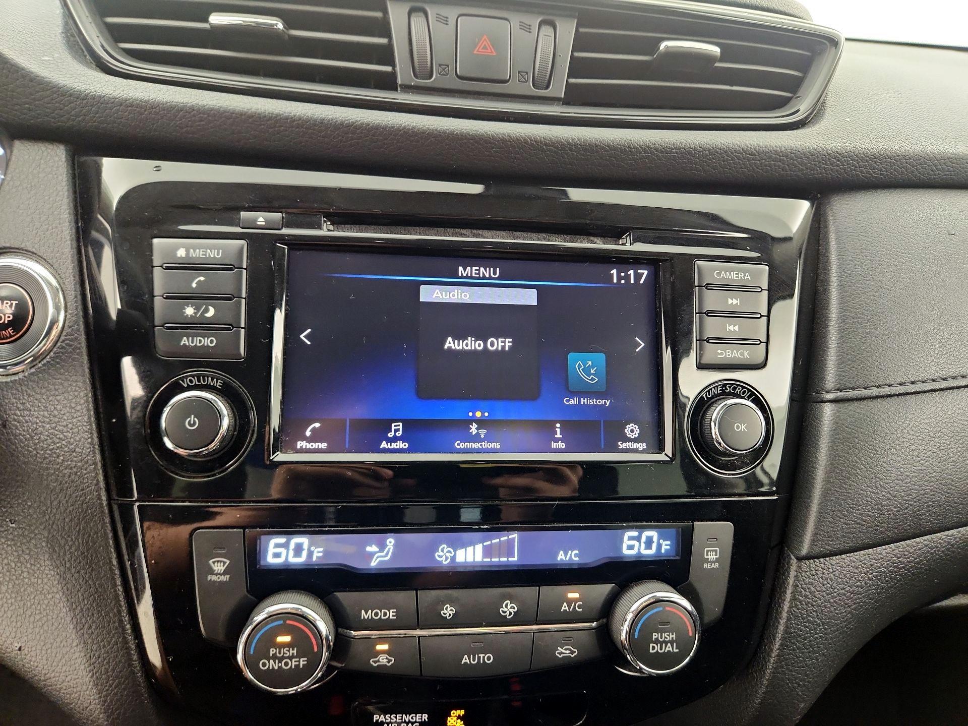 Thumbnail: 2019 Nissan Rogue - 15