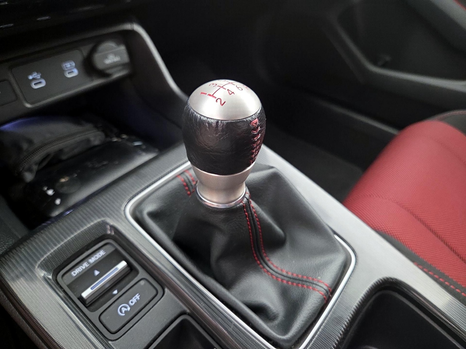 2026 Honda Civic Si - Photo 18