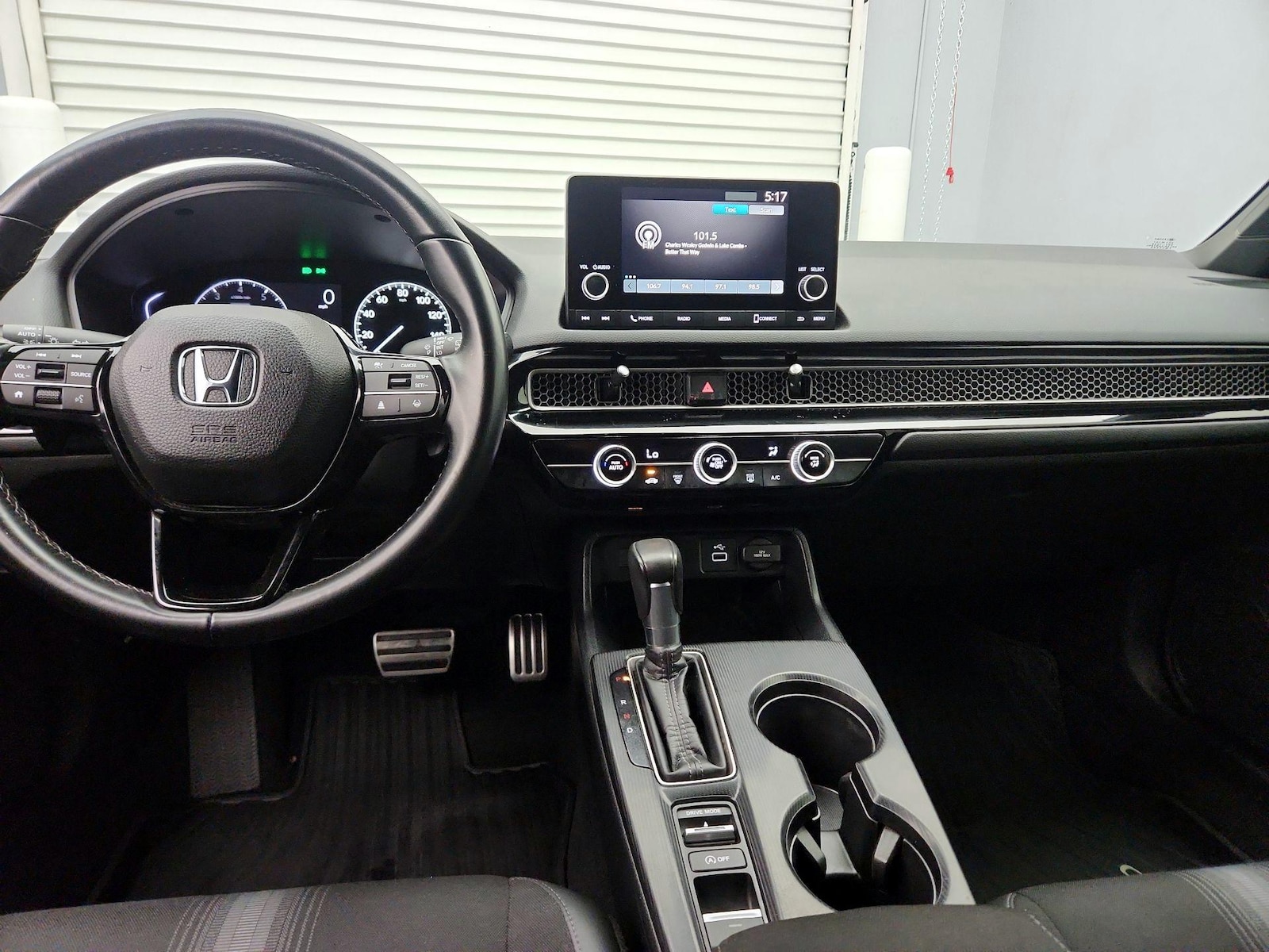 2024 Honda Civic Hatchback Sport - Photo 10