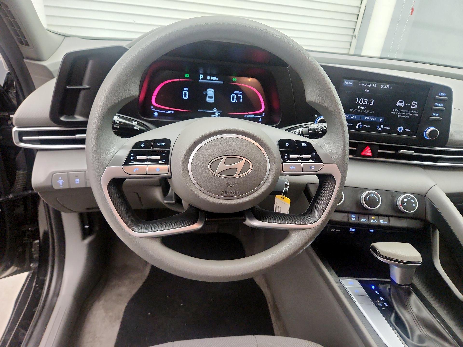 Thumbnail: 2026 Hyundai Elantra - 10