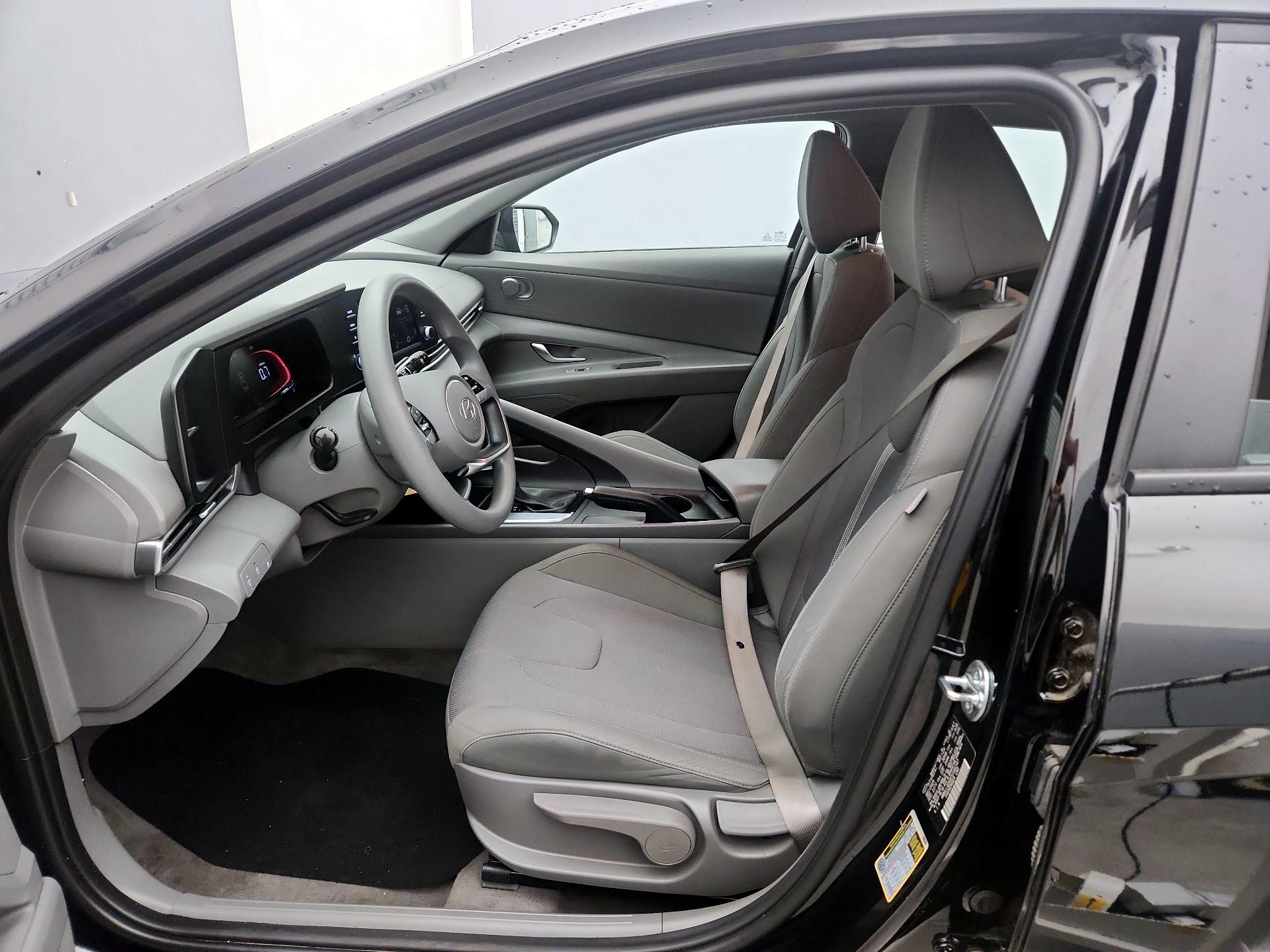Thumbnail: 2026 Hyundai Elantra - 11