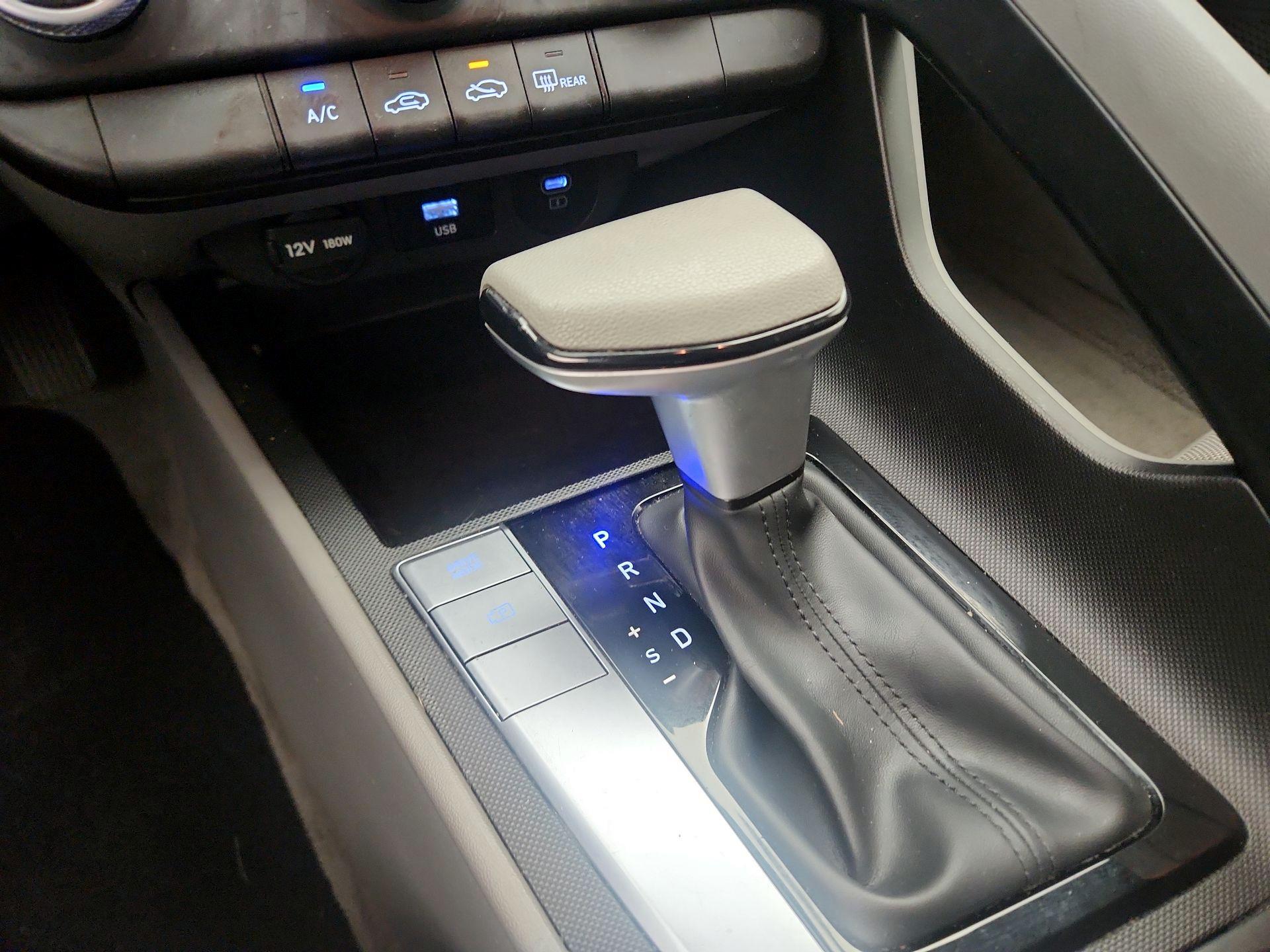 Thumbnail: 2026 Hyundai Elantra - 17