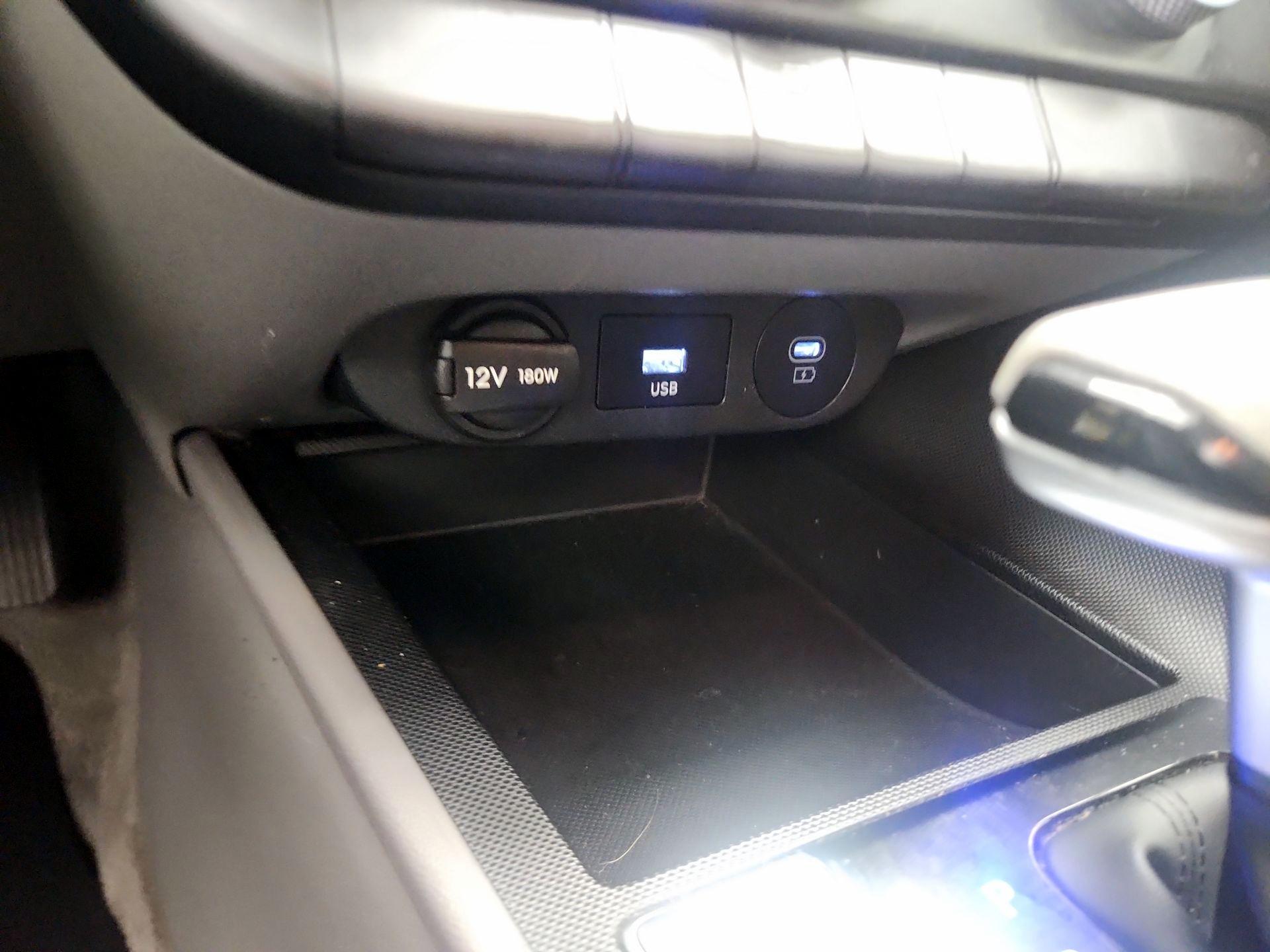 Thumbnail: 2026 Hyundai Elantra - 18