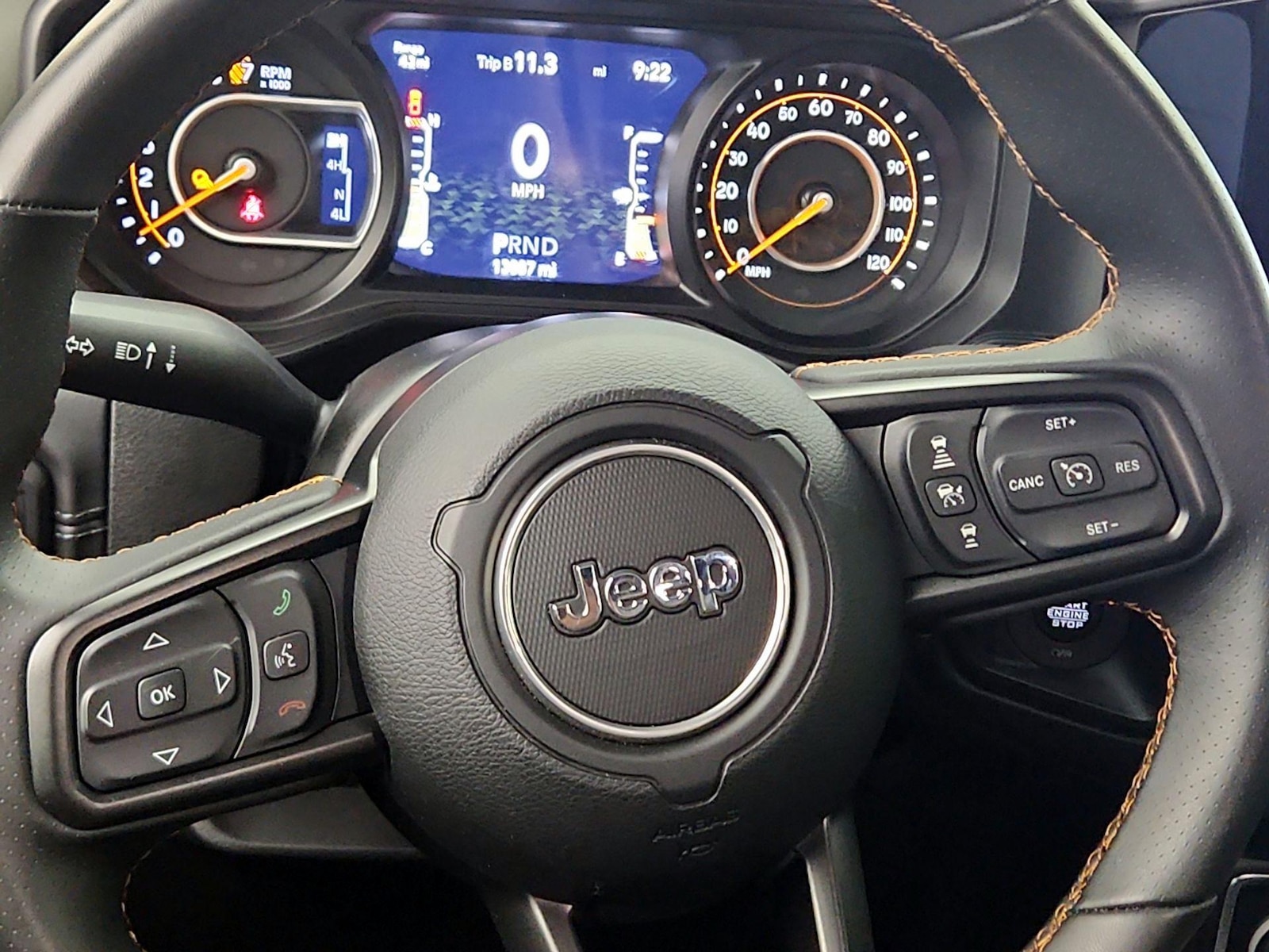 2024 Jeep Gladiator Mojave - Photo 11