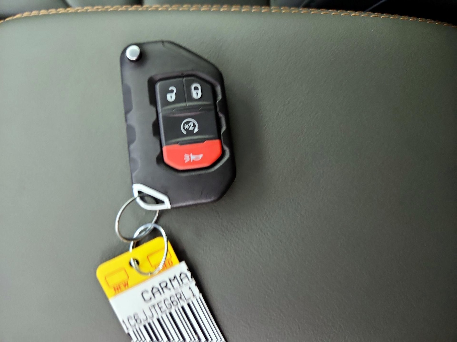2024 Jeep Gladiator Mojave - Photo 22