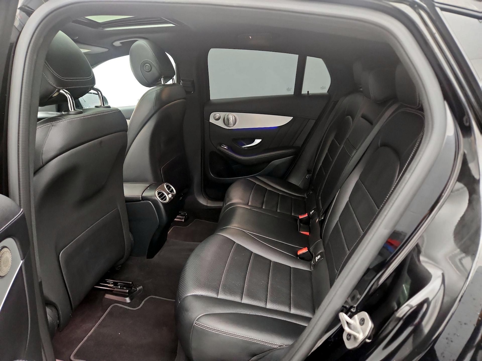2023 Mercedes-Benz GLC Coupe GLC300 - Photo 20