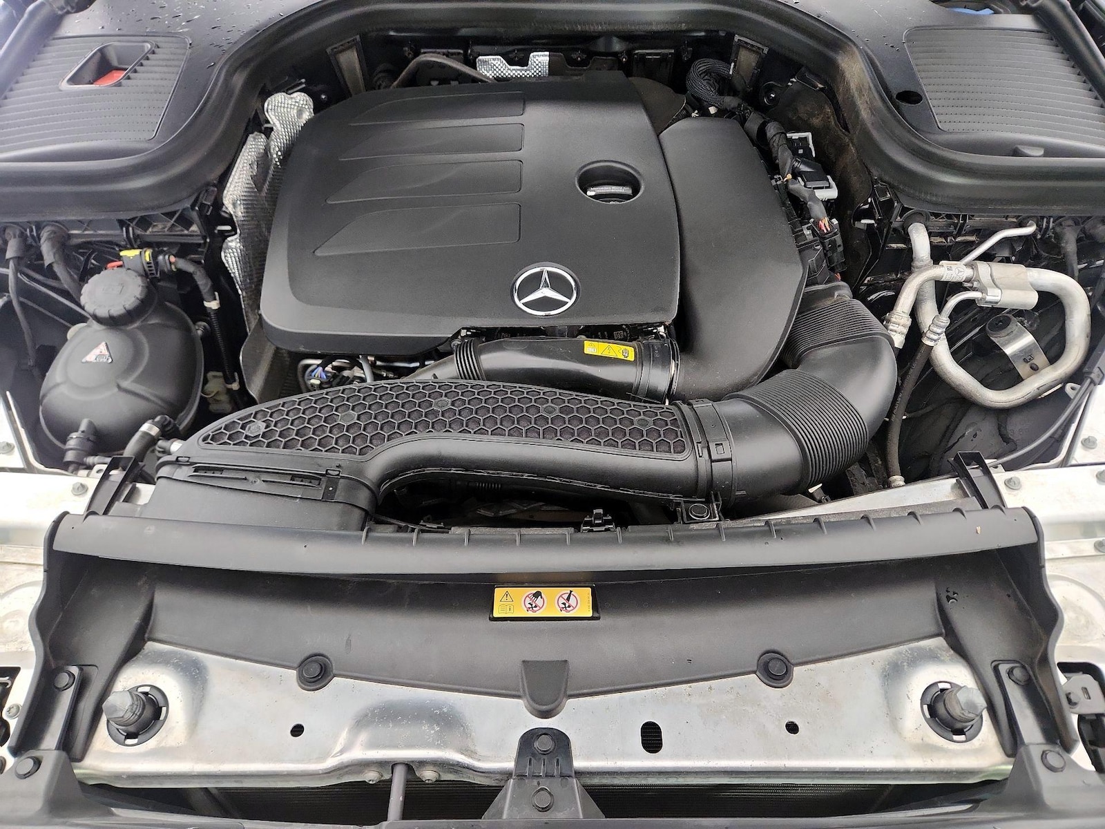 2023 Mercedes-Benz GLC Coupe GLC300 - Photo 22