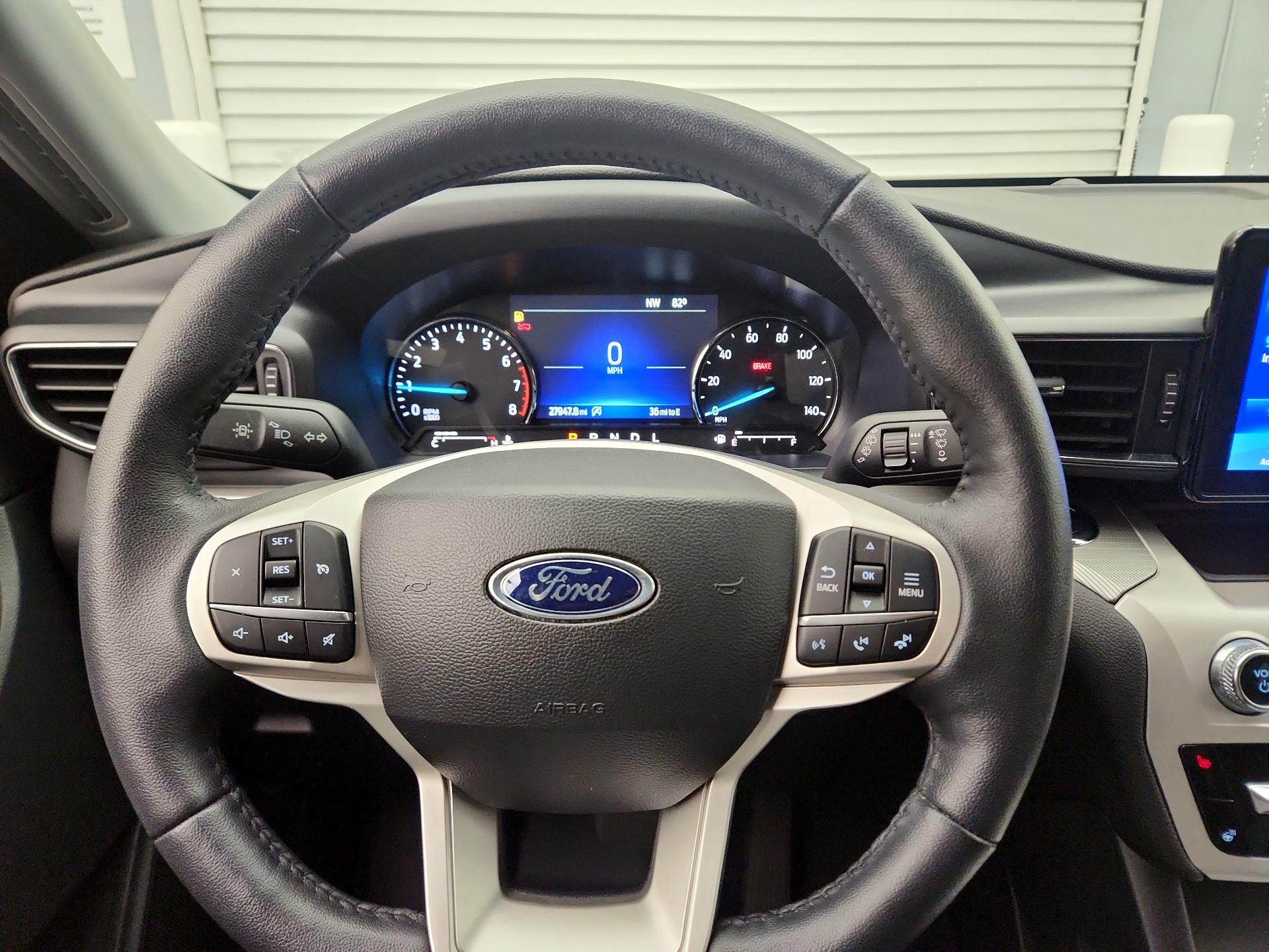 Thumbnail: 2024 Ford Explorer - 10