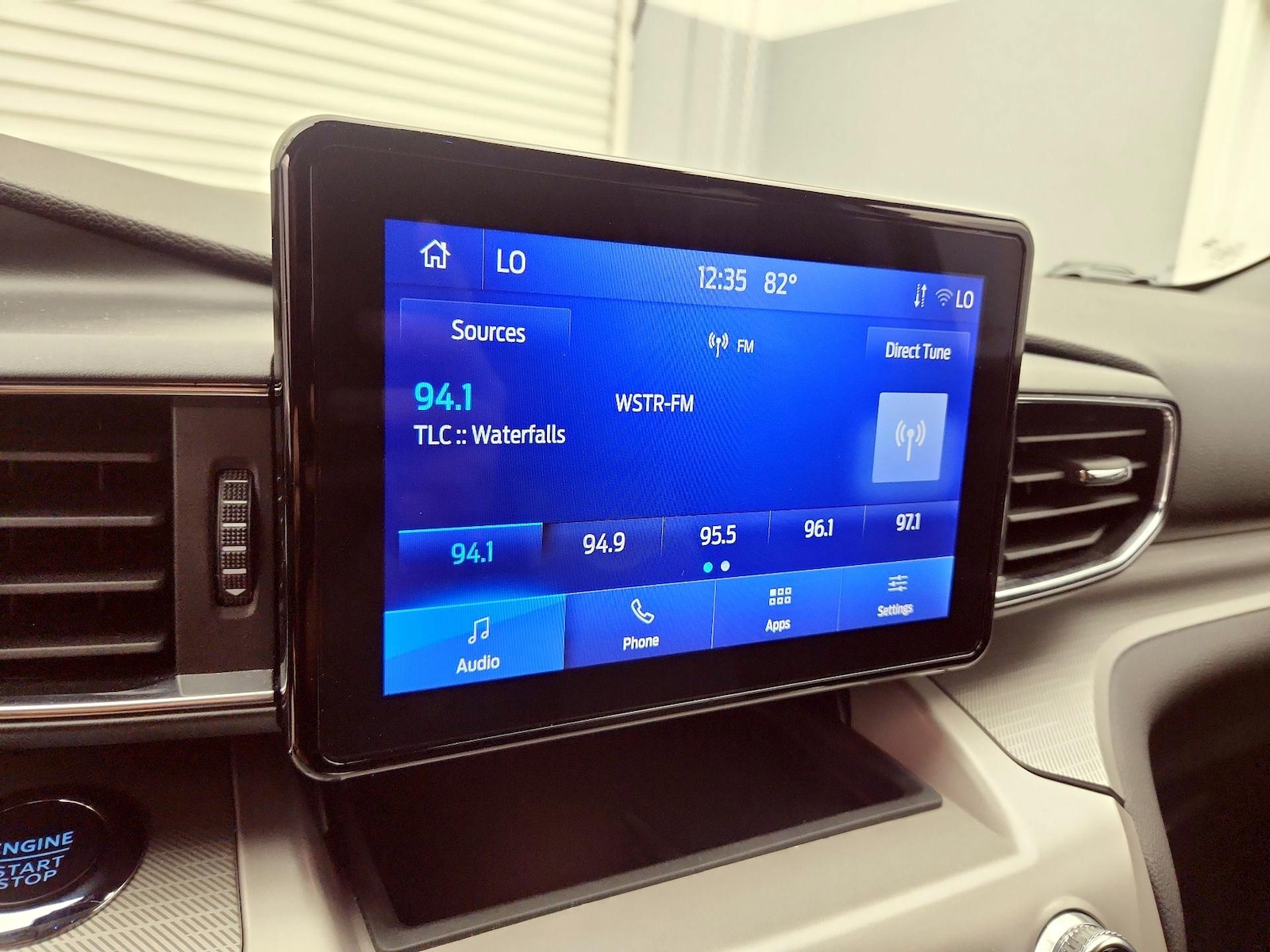 2024 Ford Explorer XLT - Photo 16