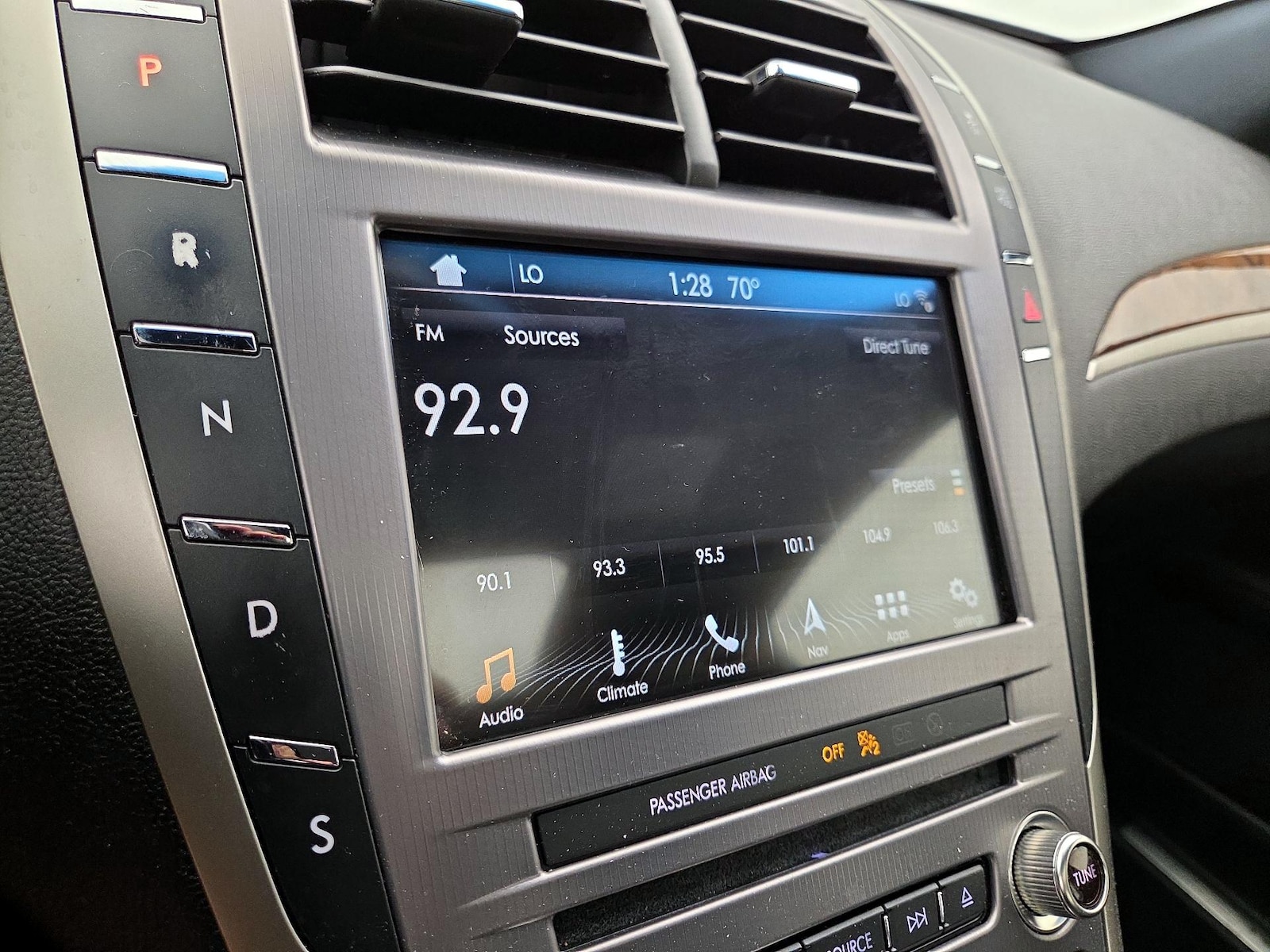 2018 Lincoln MKZ Select - Photo 17