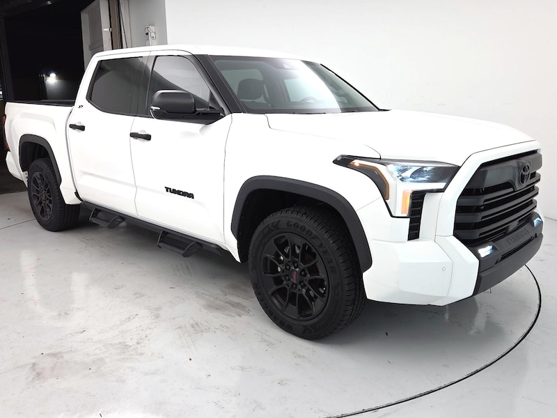 2023 Toyota Tundra SR5