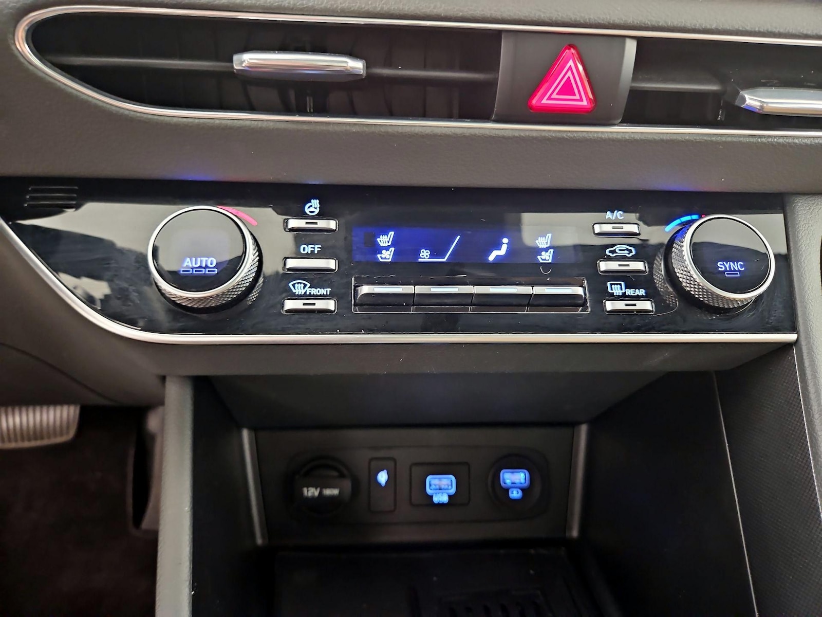 2020 Hyundai Sonata Limited - Photo 18
