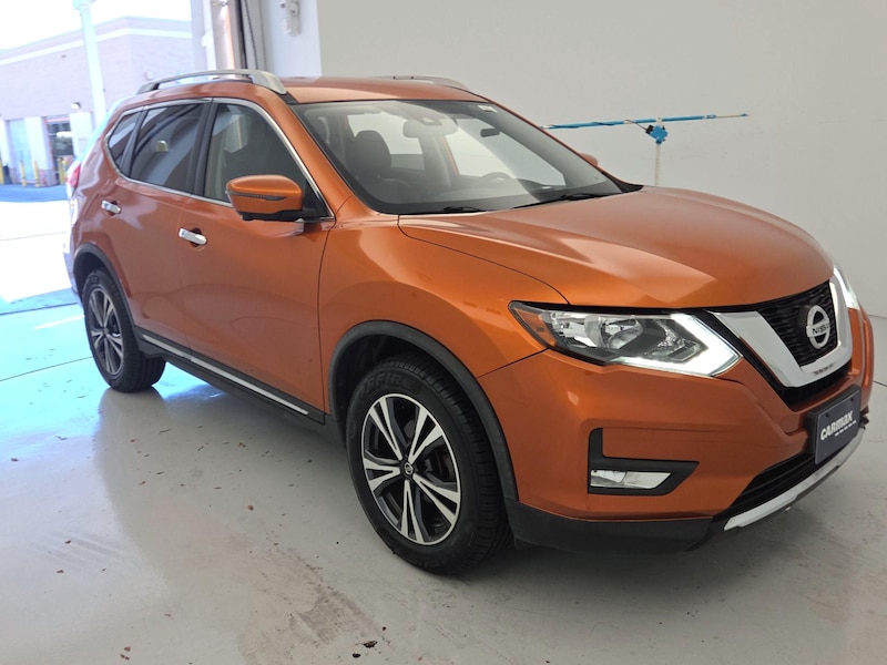 2017 Nissan Rogue SL