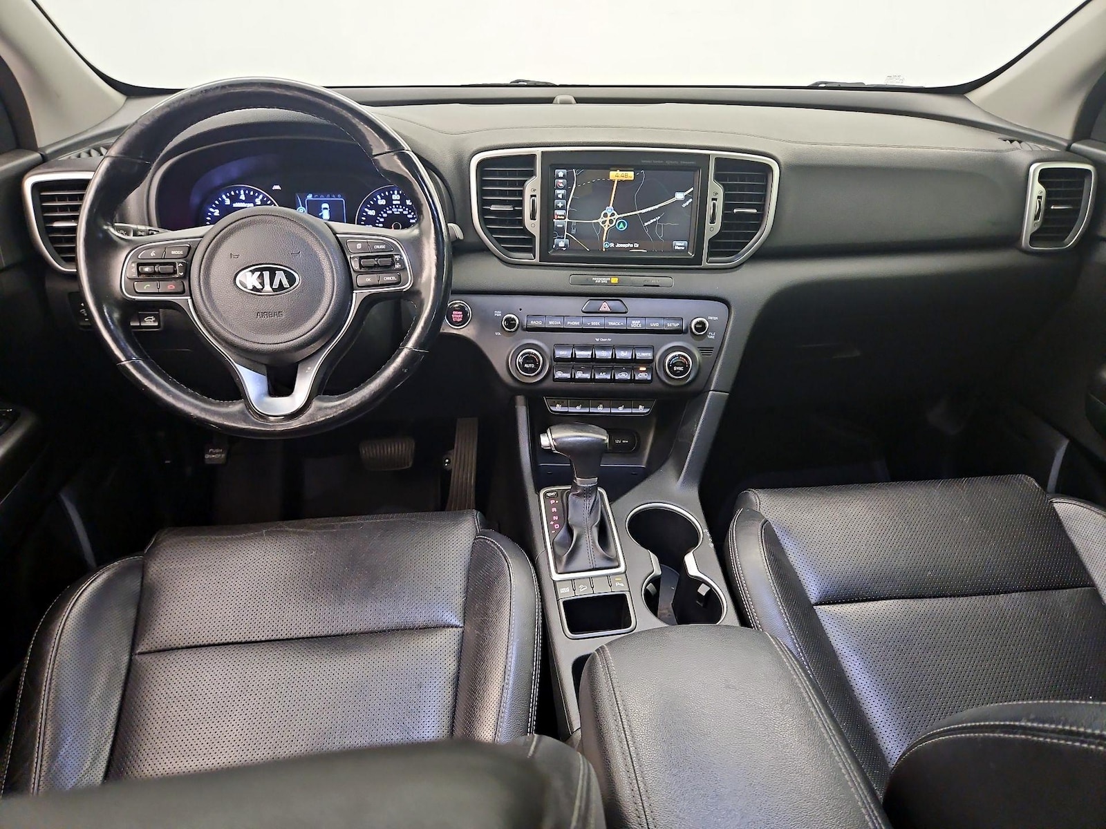 Apple CarPlay® & Android Auto™