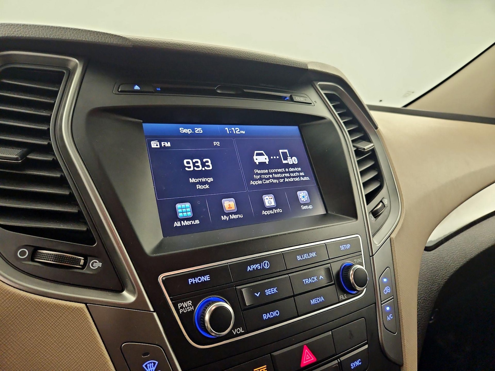 2017 Hyundai Santa Fe Sport - Photo 16
