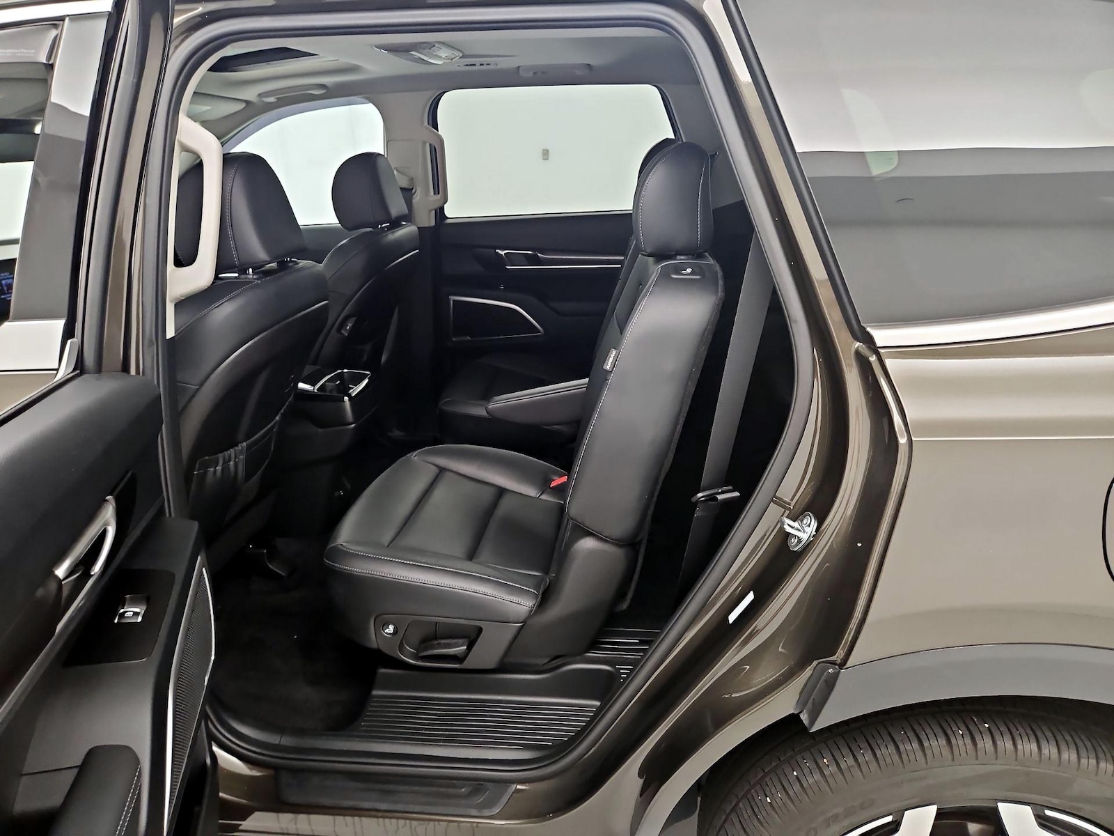 Rear Air Conditioning