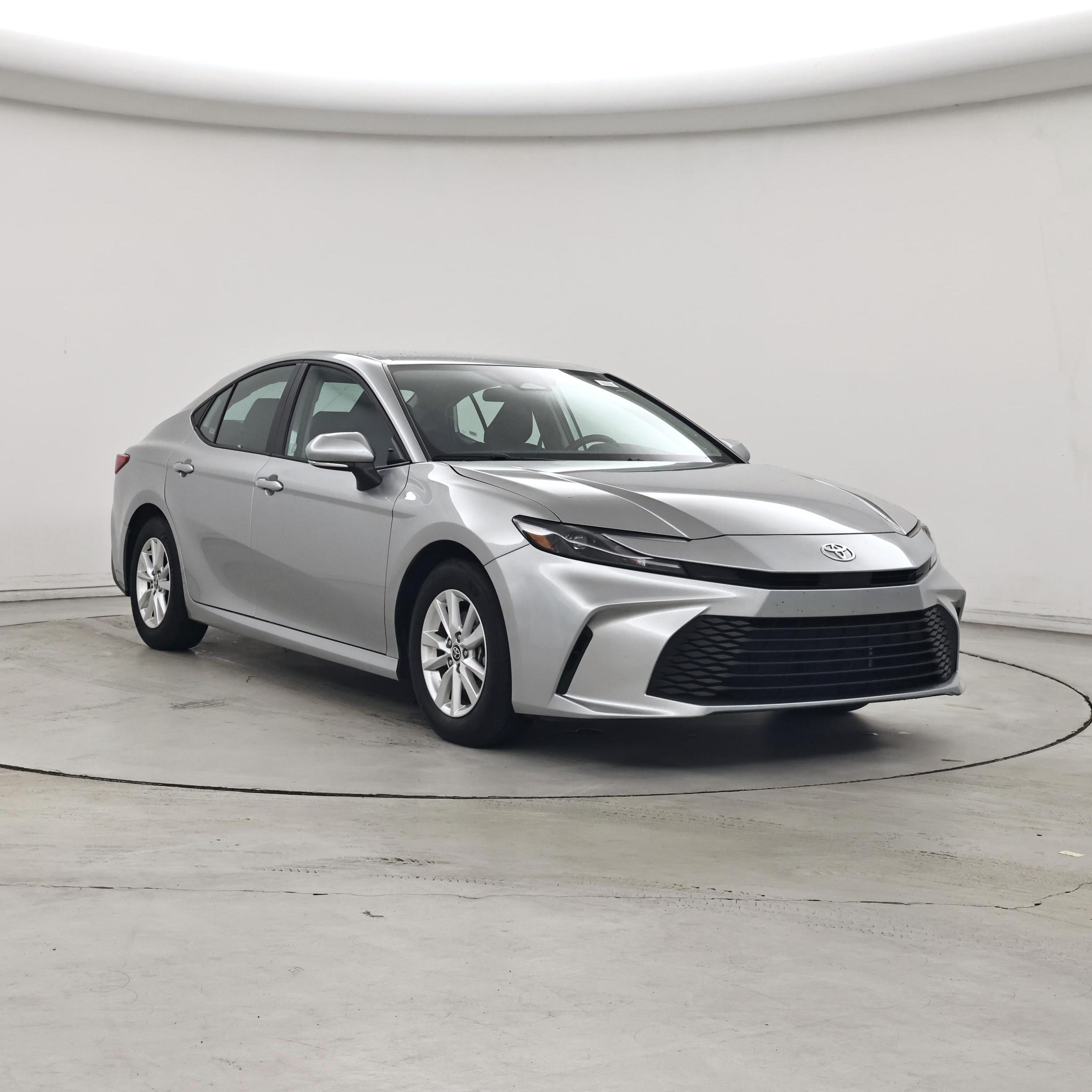 Silver 2026 Toyota Camry Sedan Front-Wheel Drive Automatic