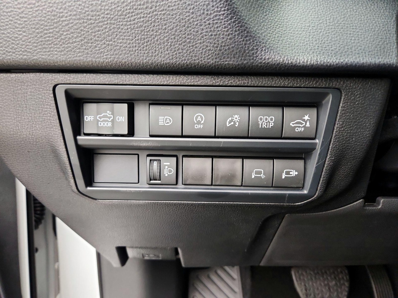 2026 Toyota Tundra SR5 - Photo 14