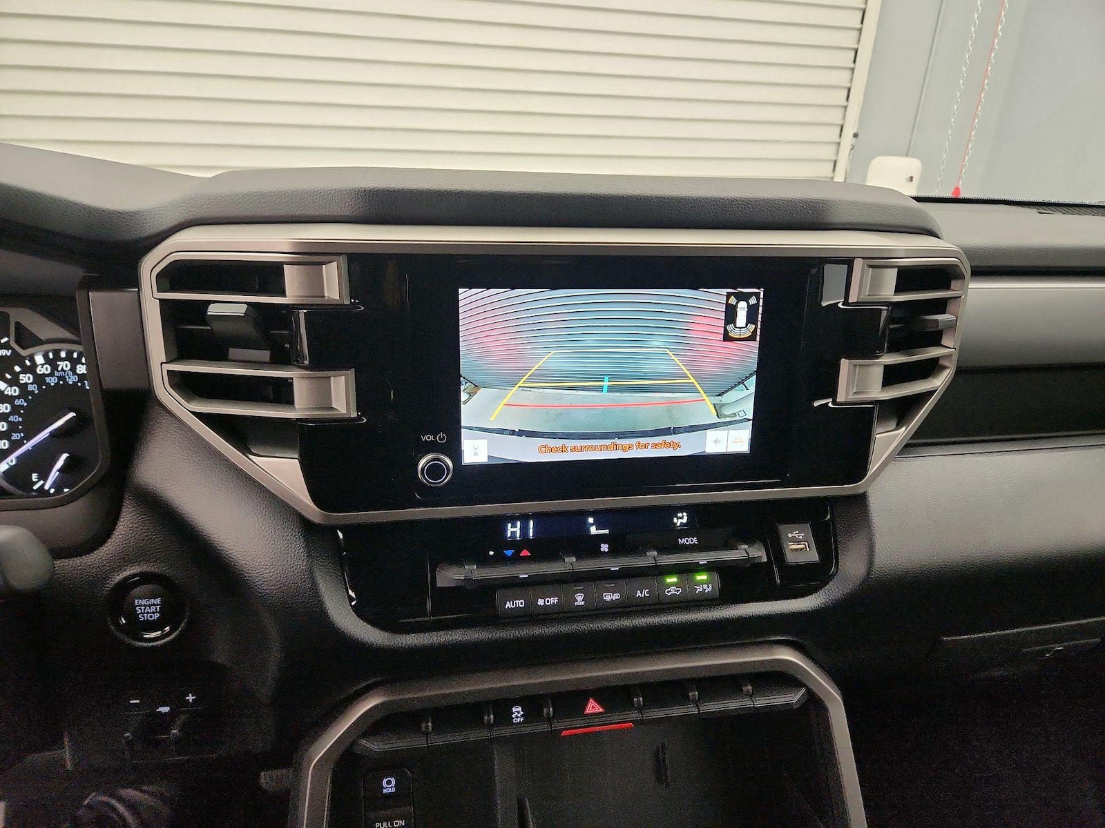 2026 Toyota Tundra SR5 - Photo 15