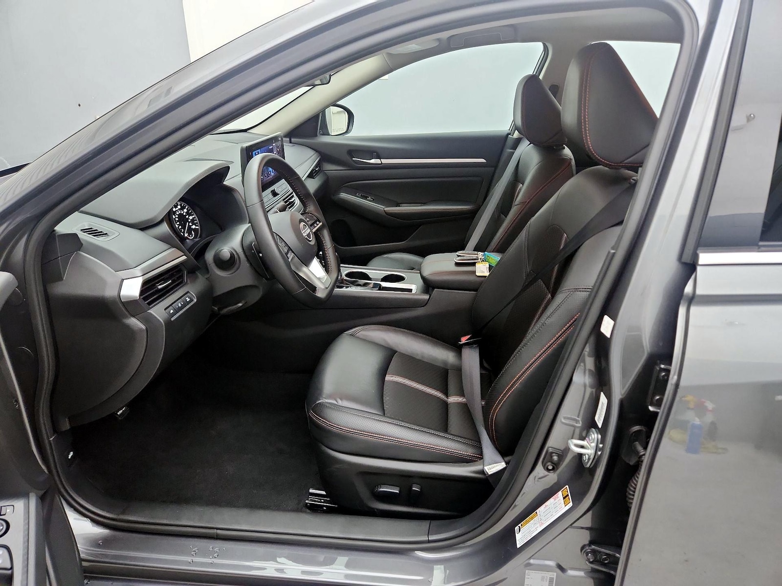 Power Seat(s) & Side Airbags