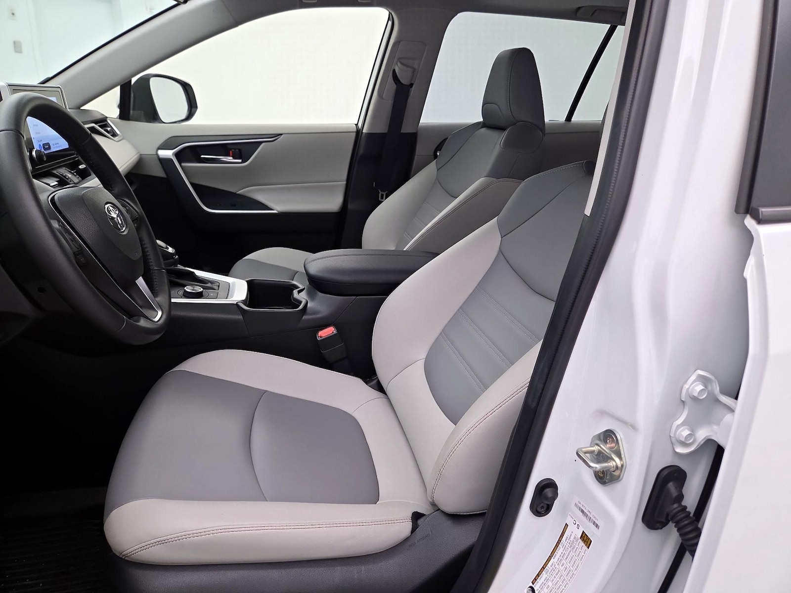Power Seat(s) & Side Airbags