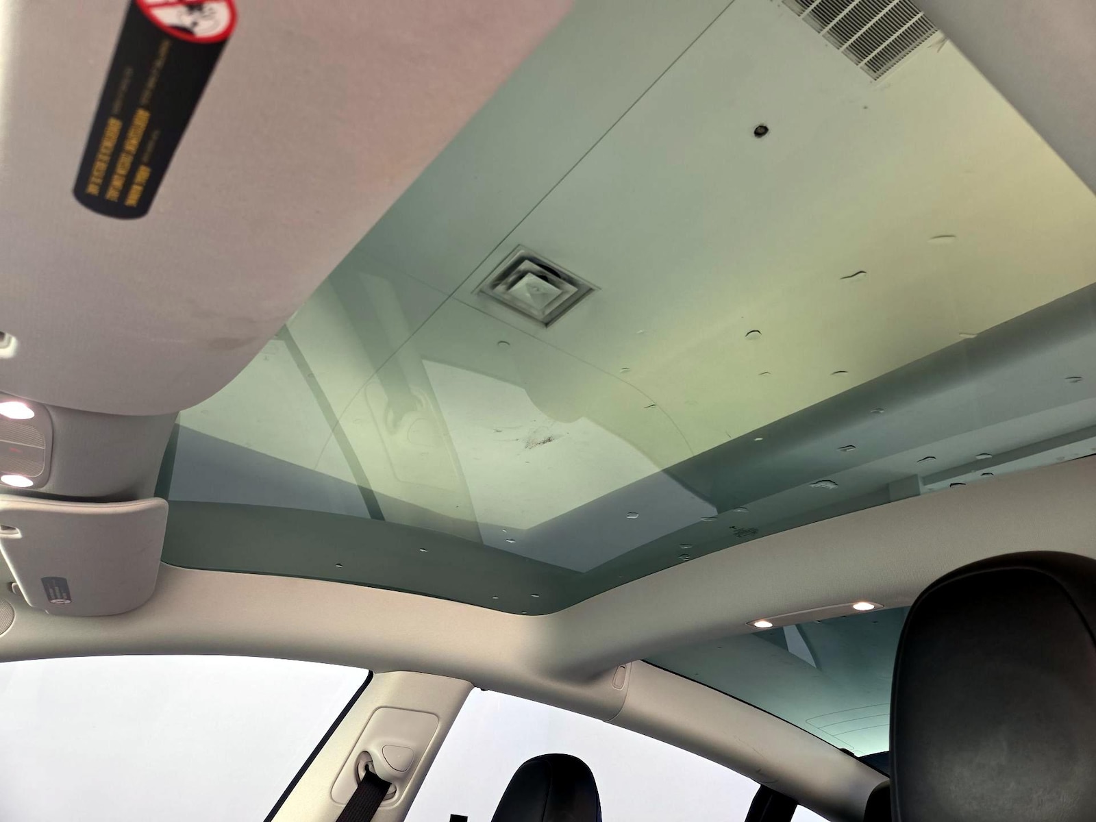 Skylight(s) & Overhead Airbags