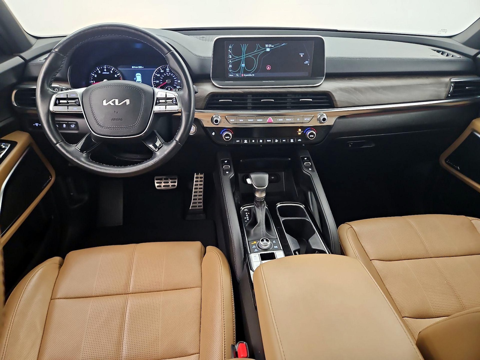 Apple CarPlay® & Android Auto™
