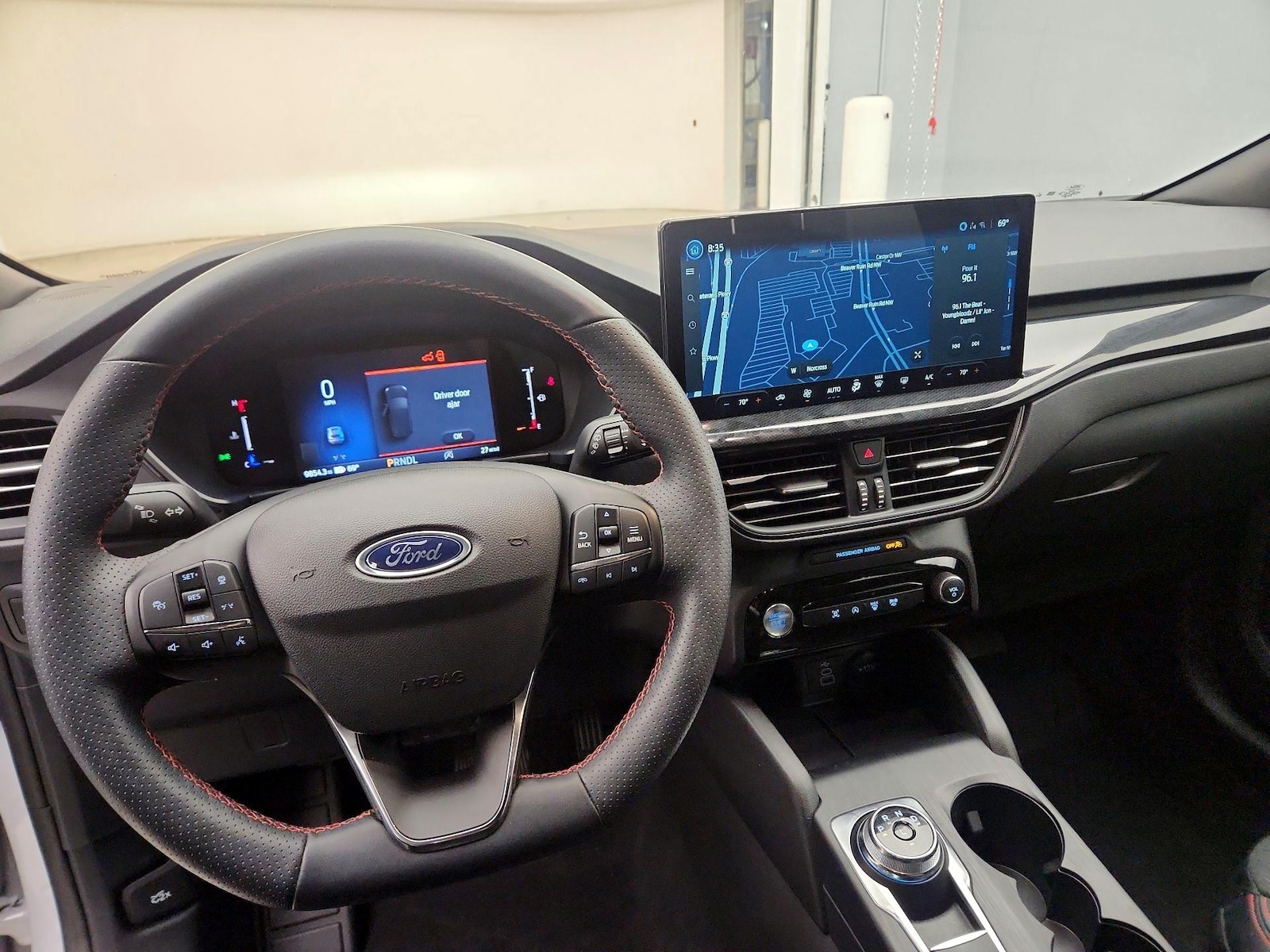 Apple CarPlay® & Android Auto™