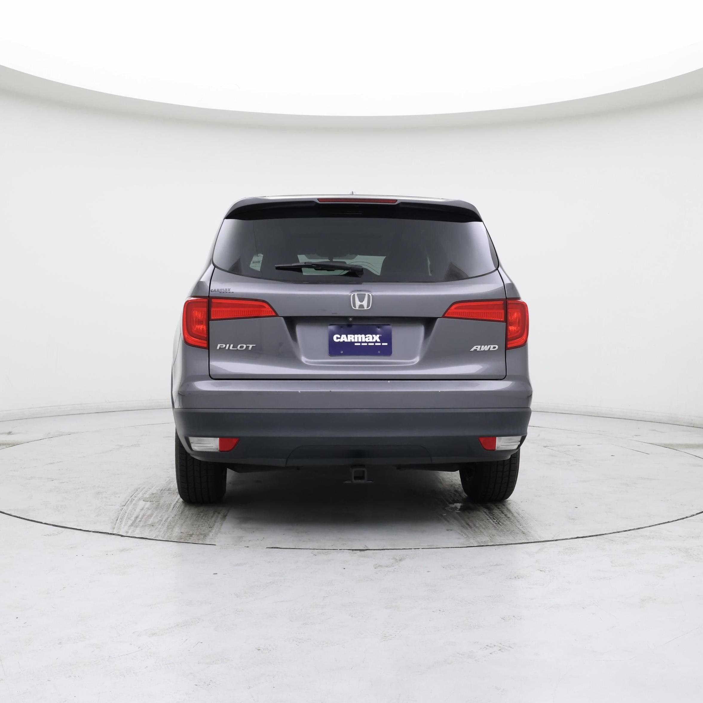 Thumbnail: 2017 Honda Pilot - 6