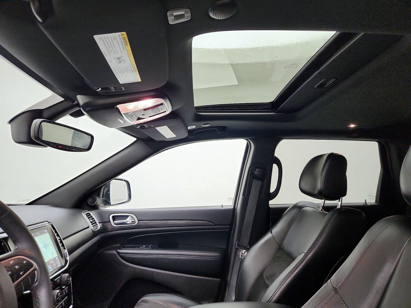 2019 Jeep Grand Cherokee Altitude - Photo 21
