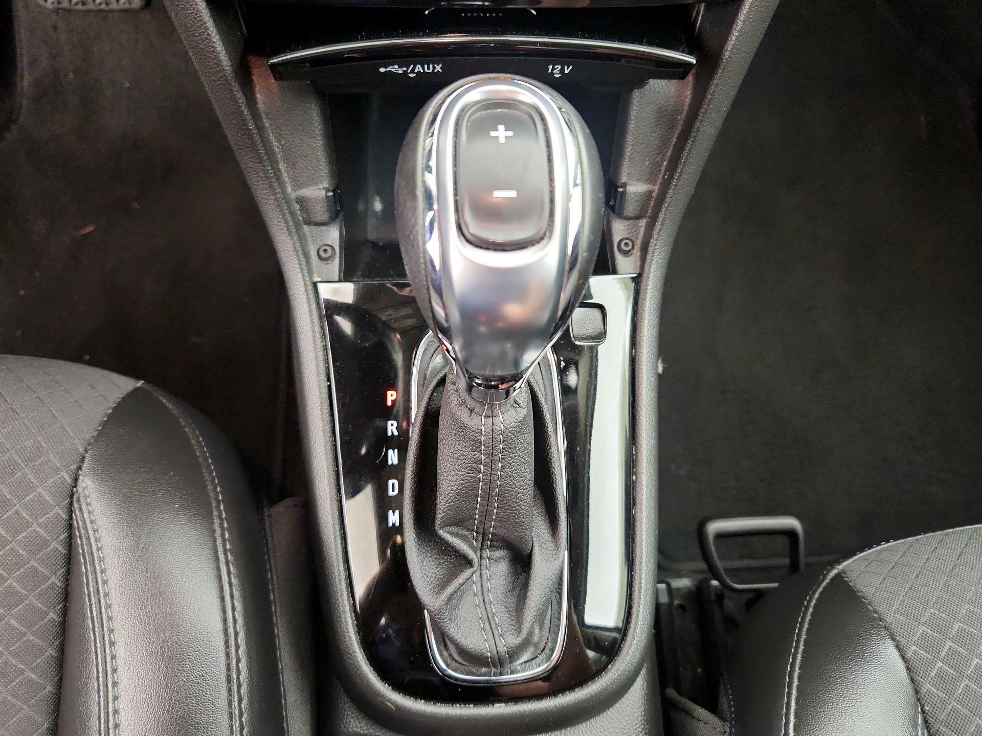 Thumbnail: 2018 Buick Encore - 17