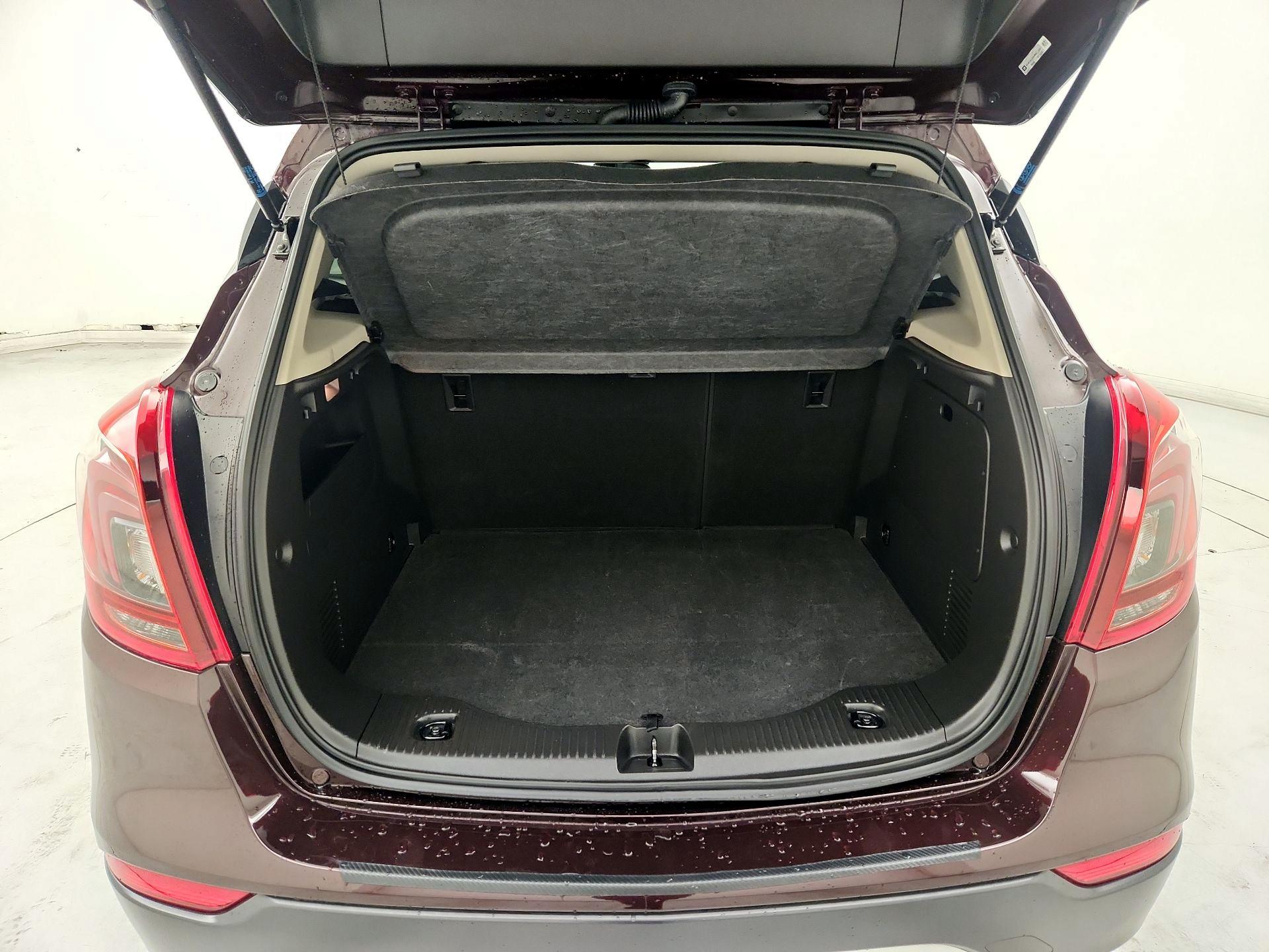 Thumbnail: 2018 Buick Encore - 20