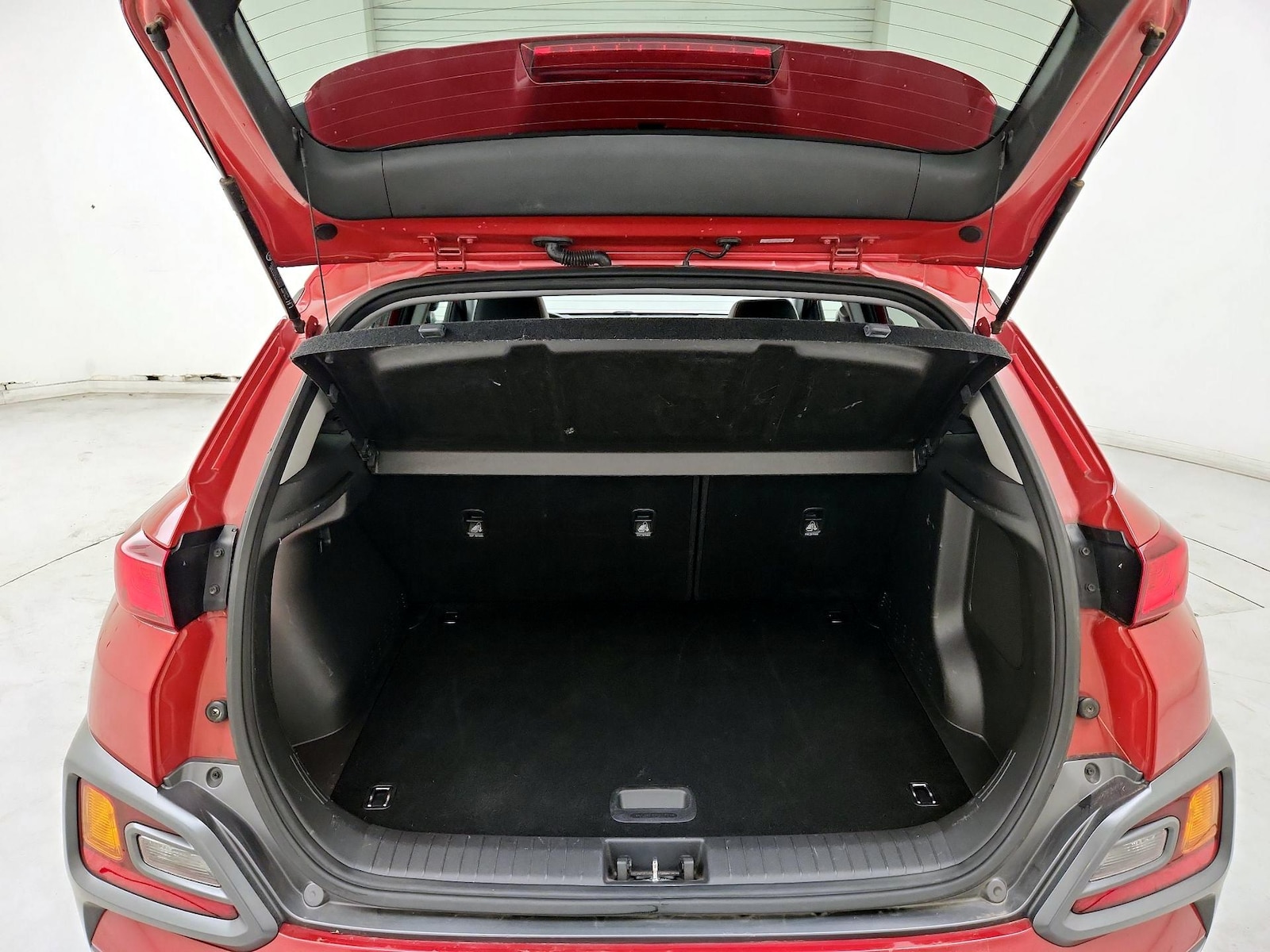 2021 Hyundai Kona Limited - Photo 22