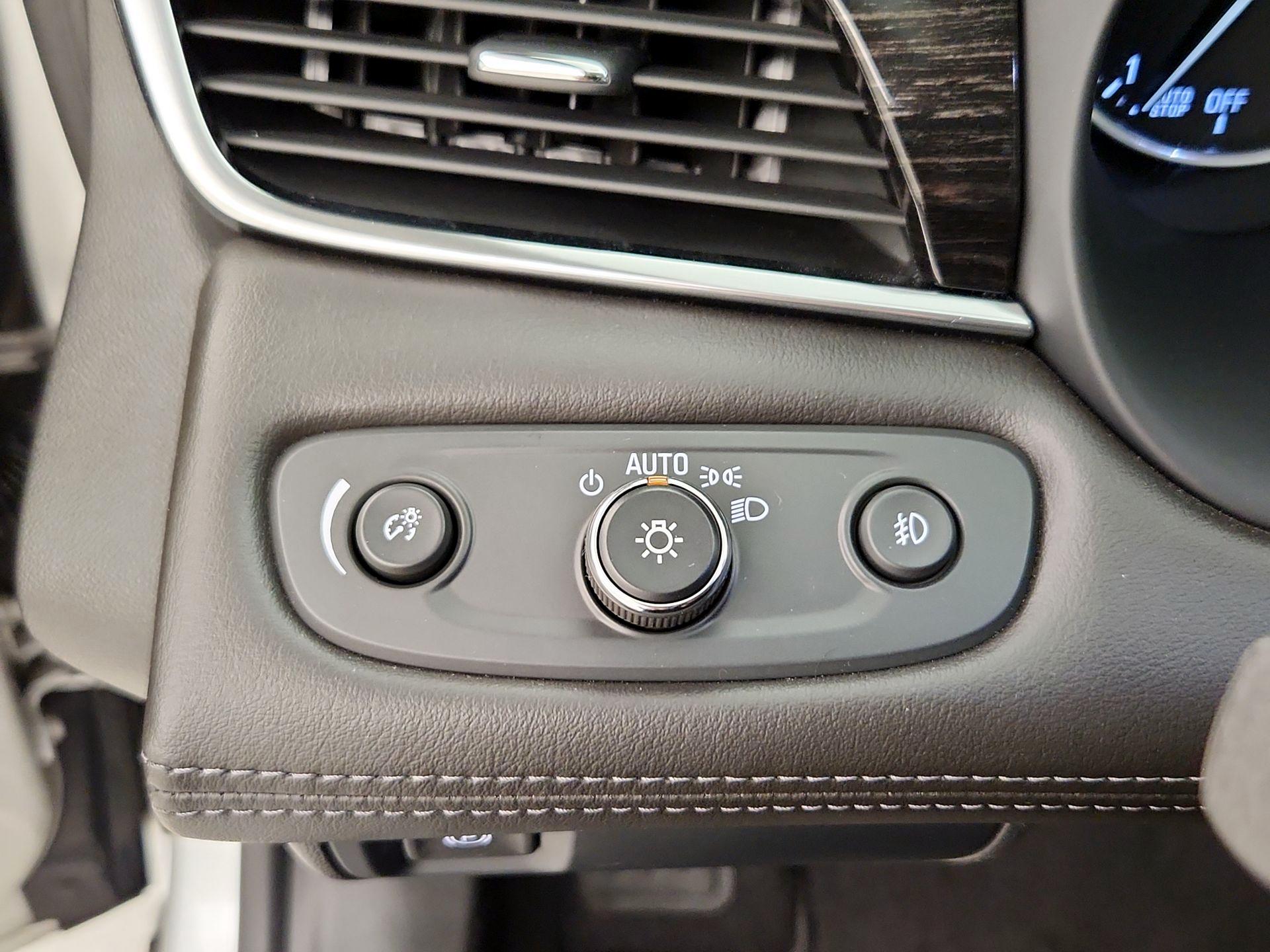 Thumbnail: 2017 Buick LaCrosse - 13