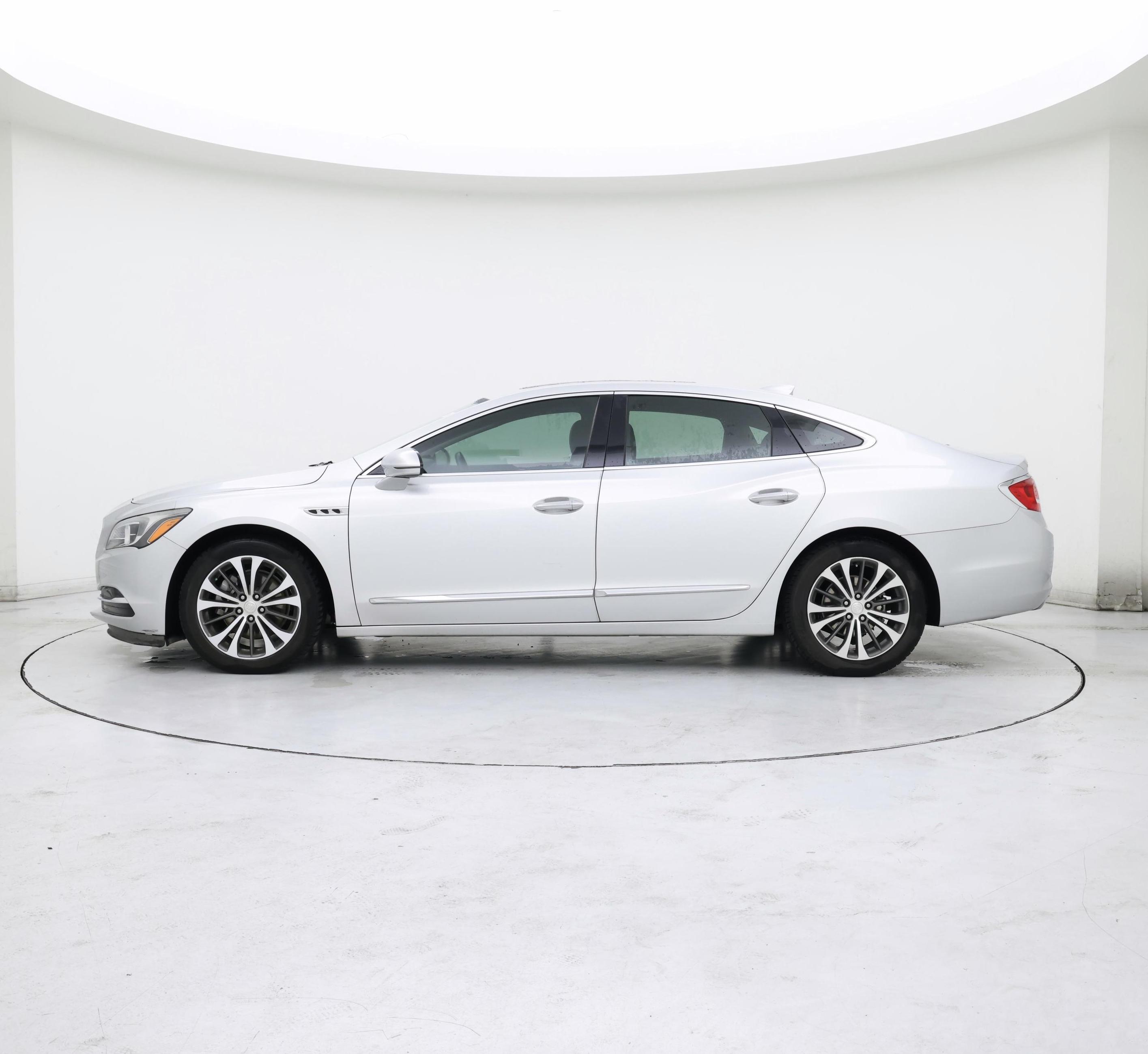 Thumbnail: 2017 Buick LaCrosse - 3
