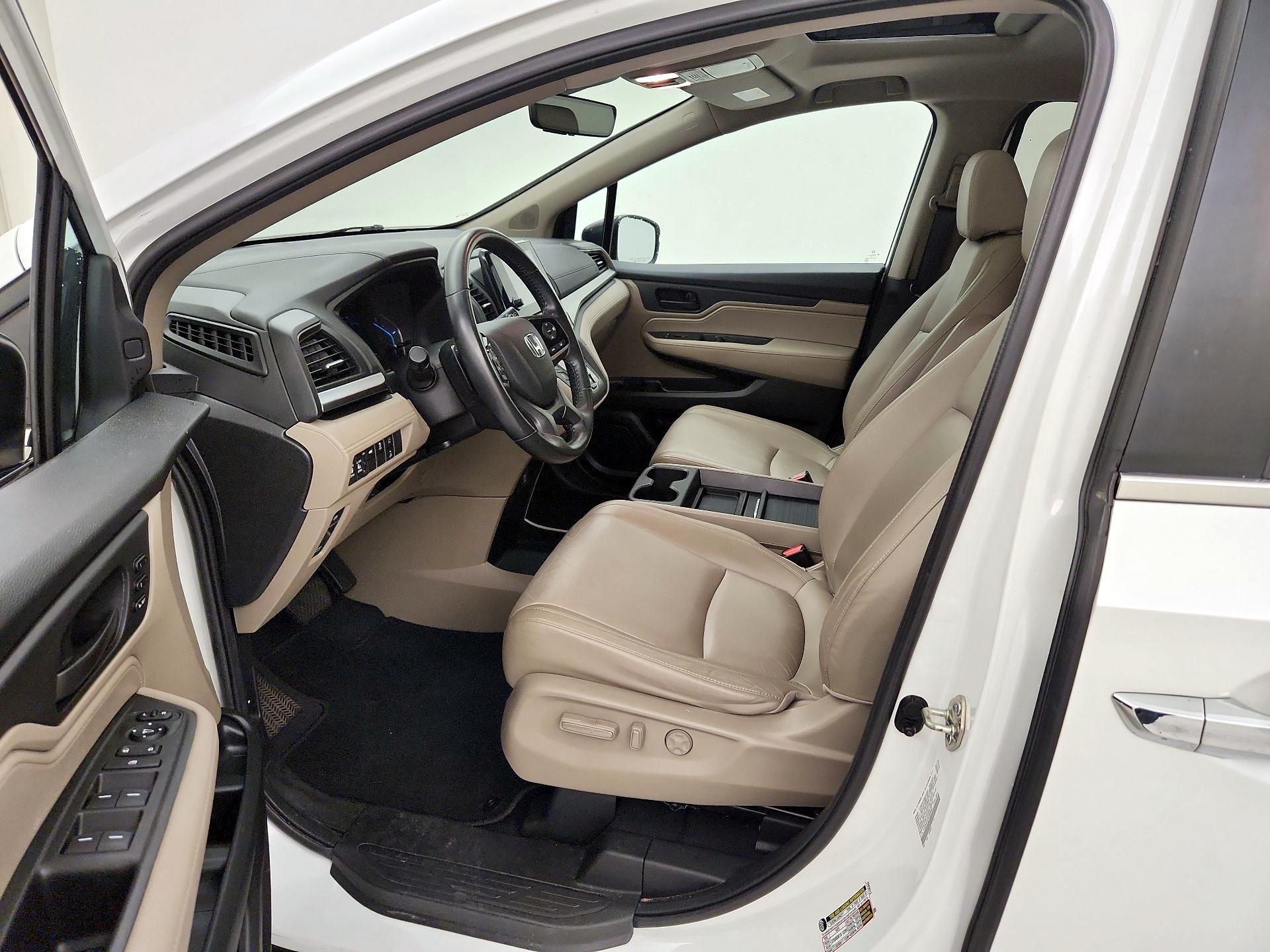 Thumbnail: 2020 Honda Odyssey - 11
