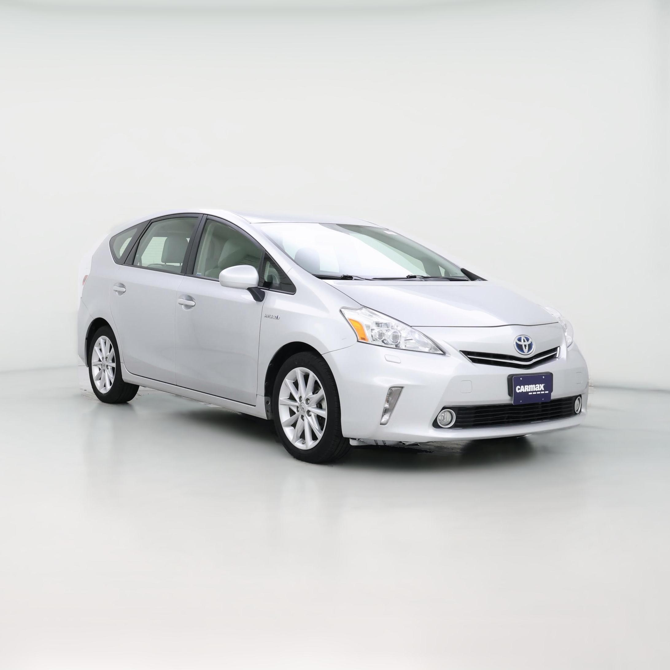 Thumbnail: 2014 Toyota Prius v - 1