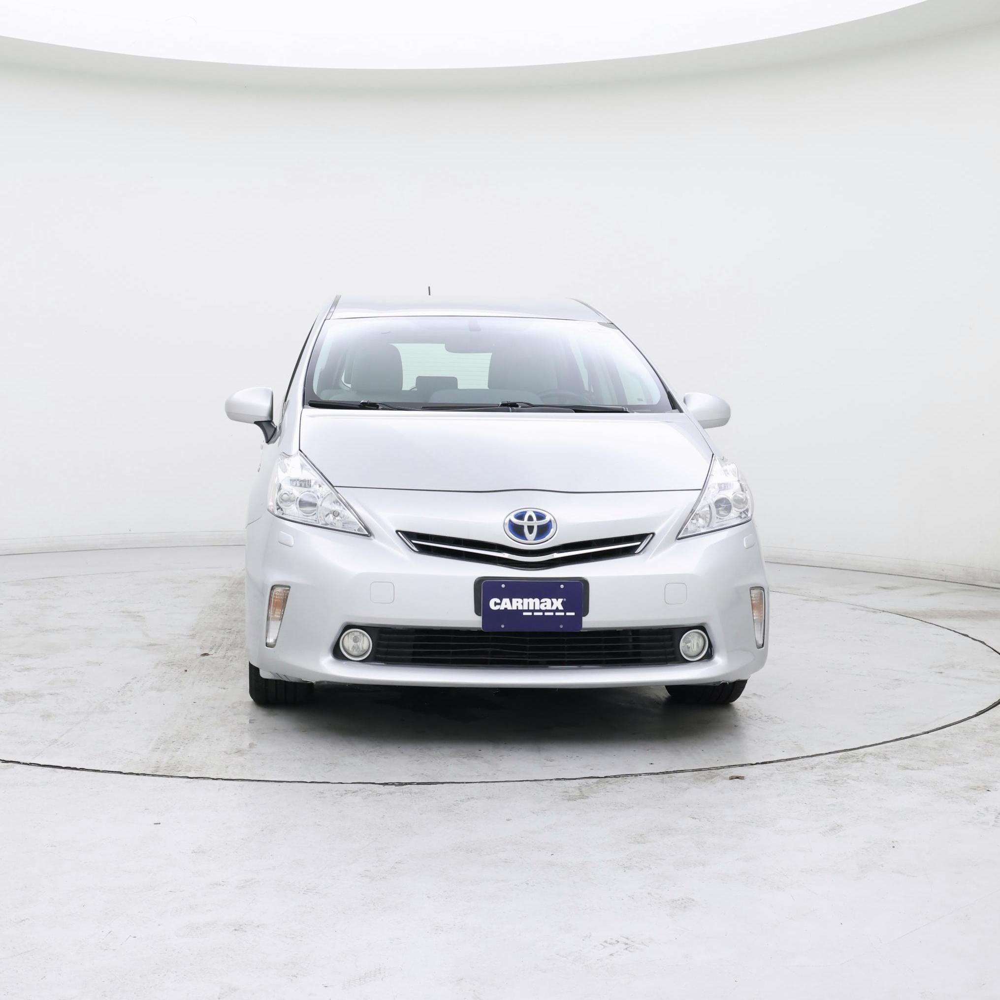 Thumbnail: 2014 Toyota Prius v - 5