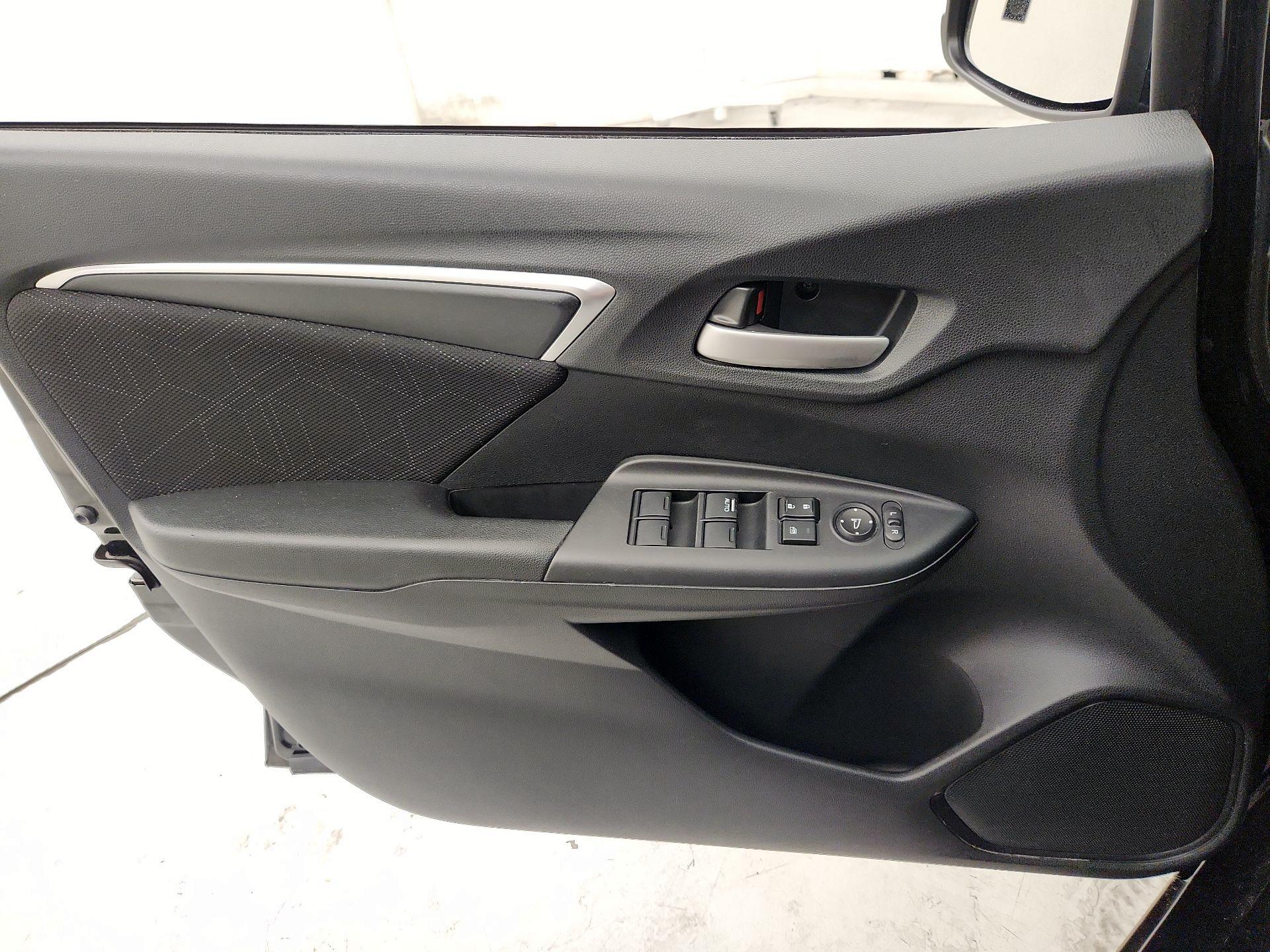 Thumbnail: 2015 Honda Fit - 12