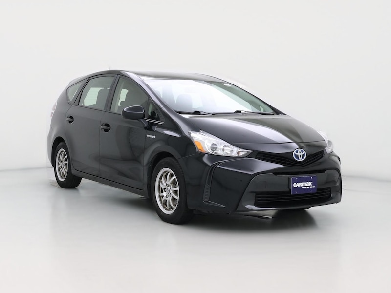 2017 Toyota Prius v Three -
                  Portland, OR