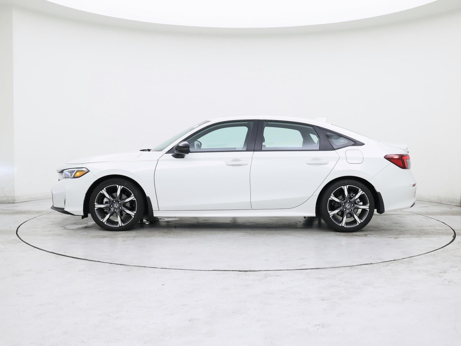 2026 Honda Civic Sport - Photo 4